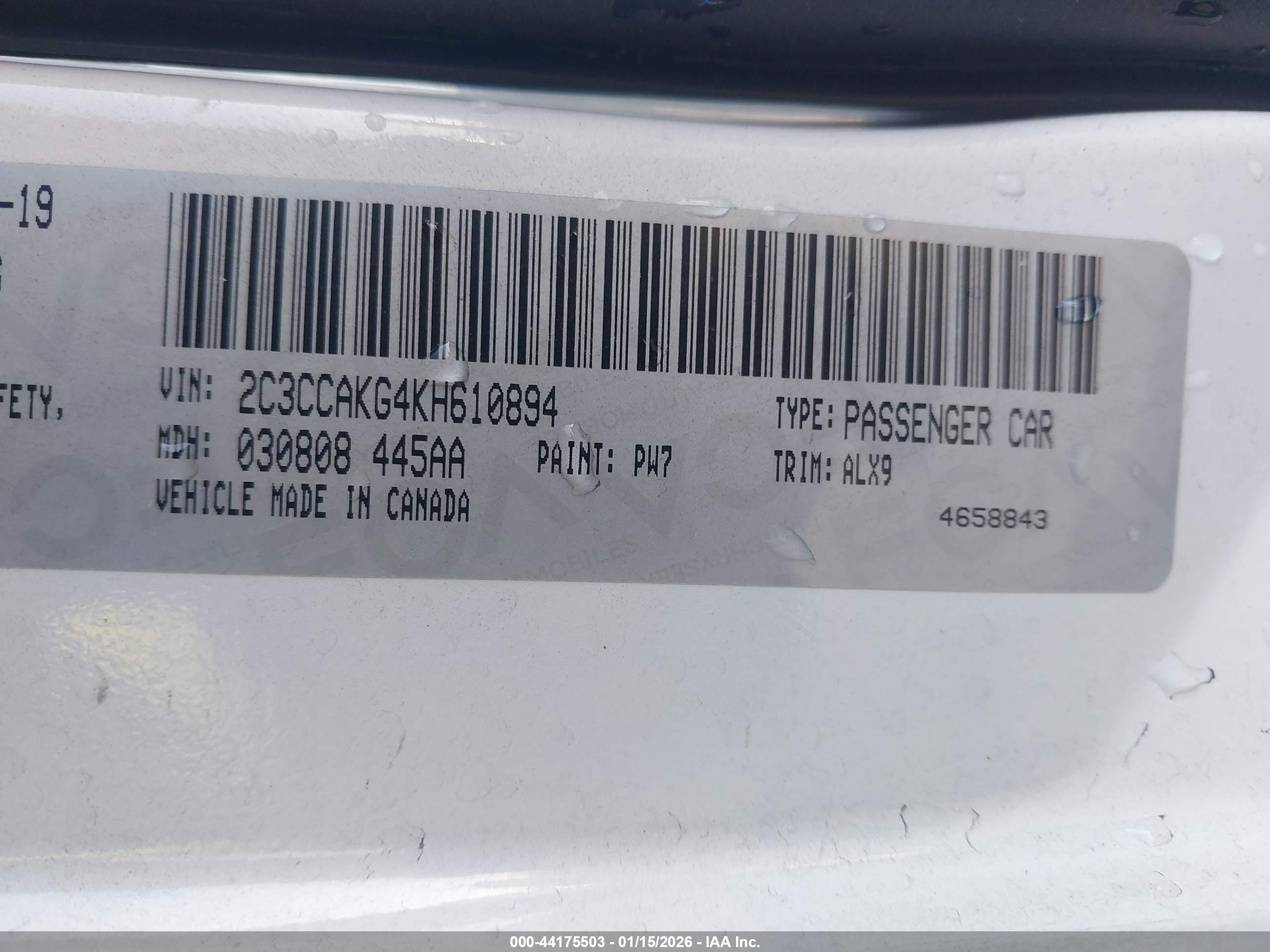 CHRYSLER 300 image 9
