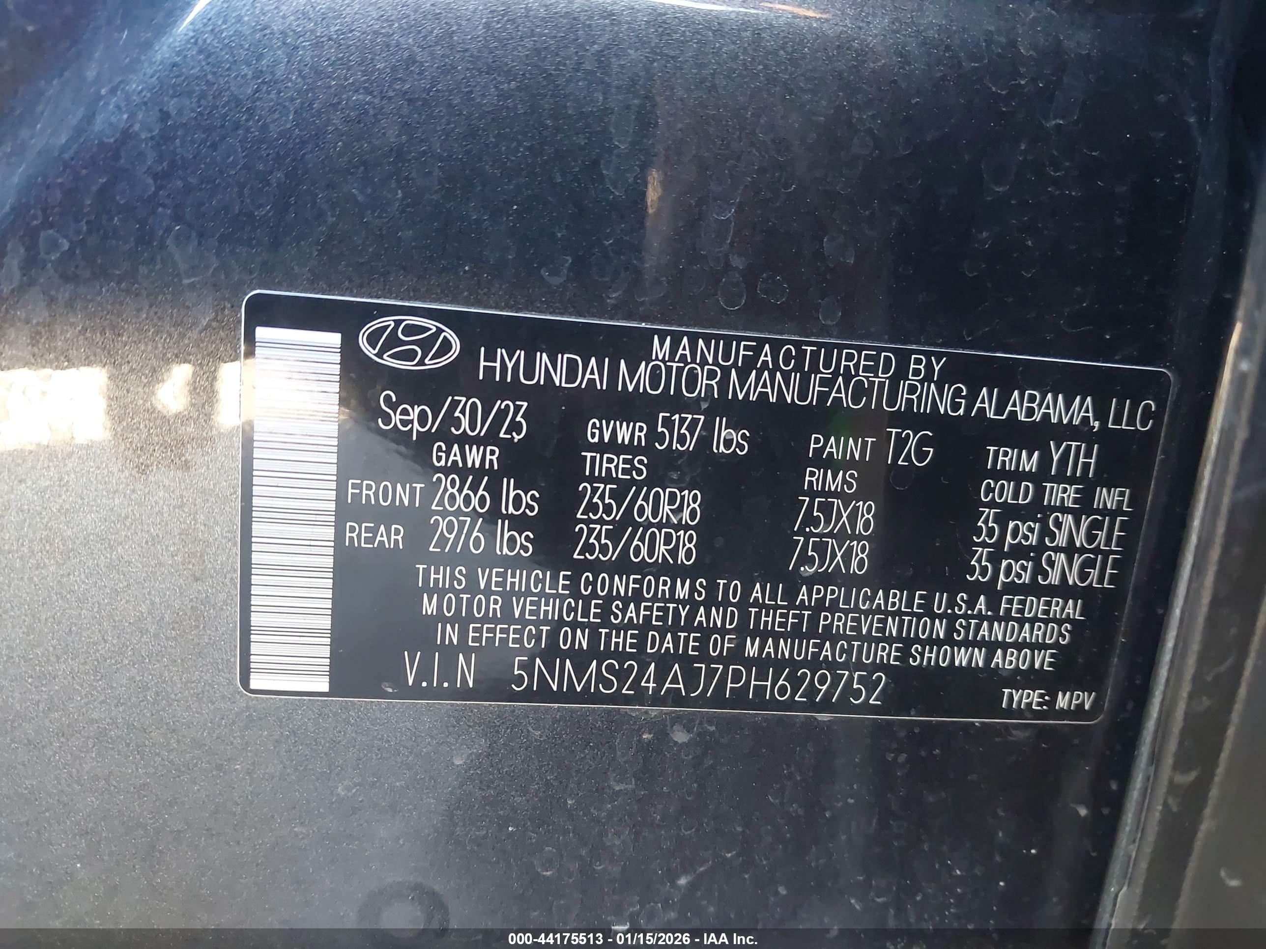 HYUNDAI SANTA image 9