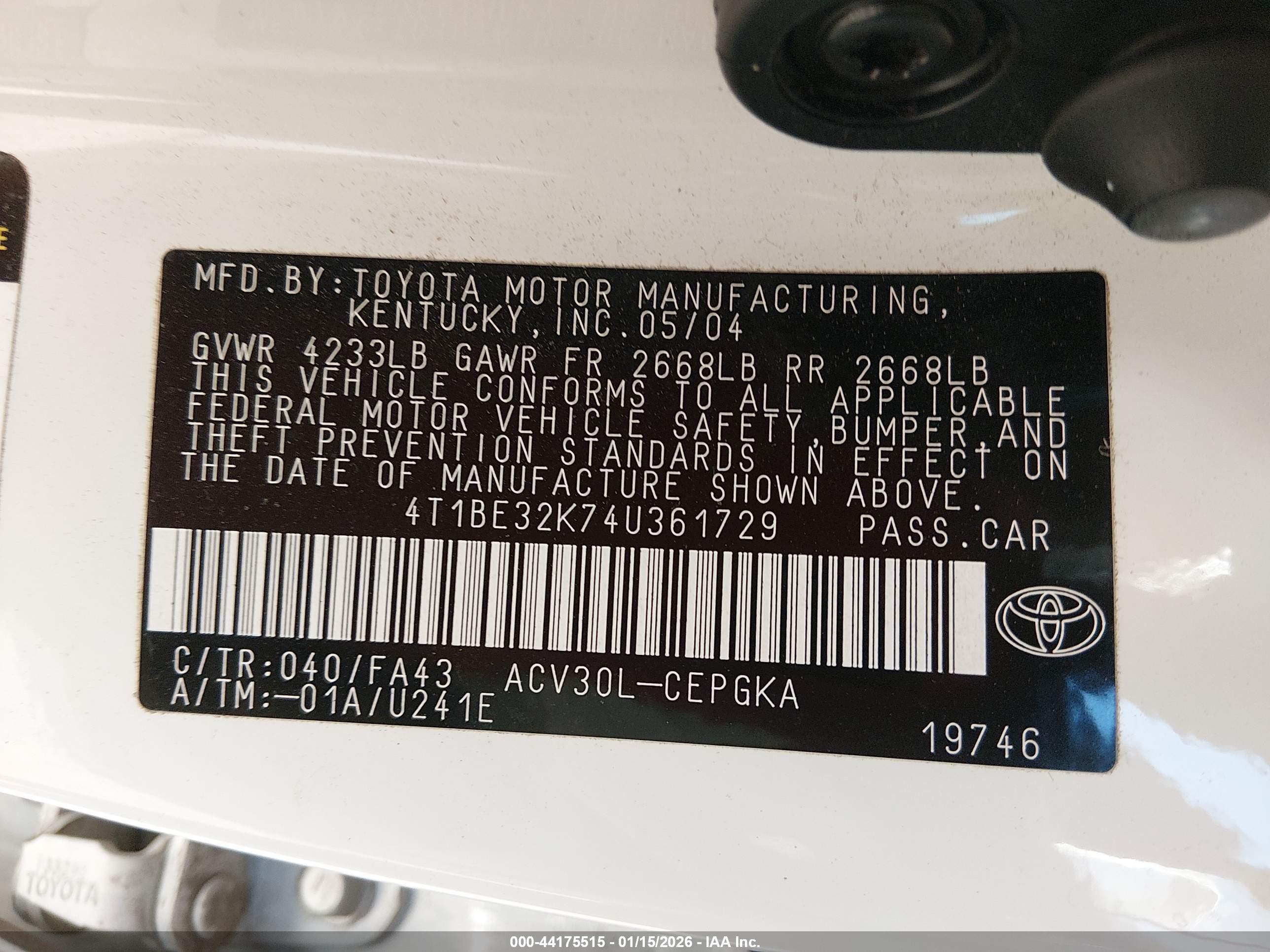TOYOTA CAMRY image 9