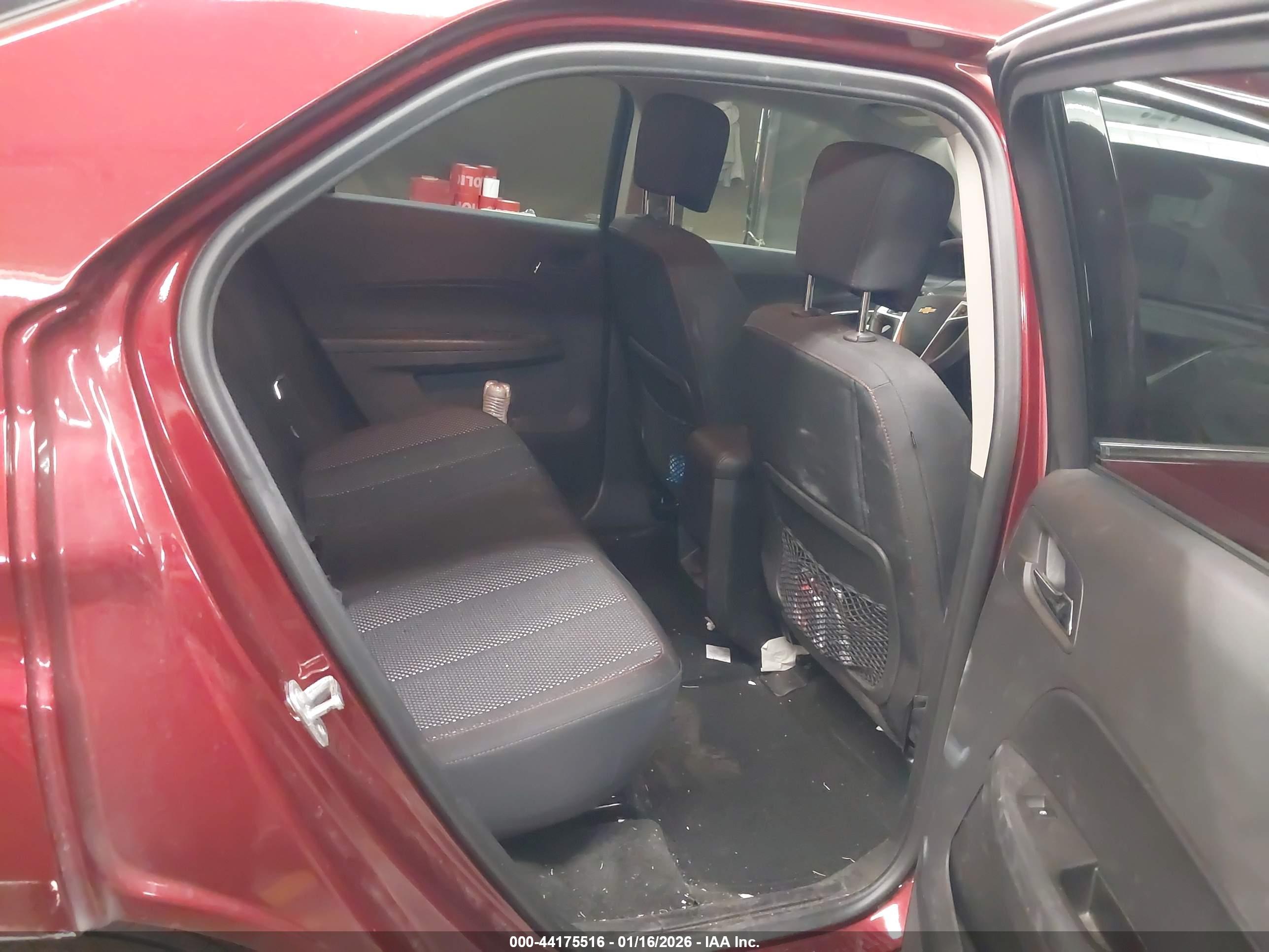 CHEVROLET EQUINOX image 8