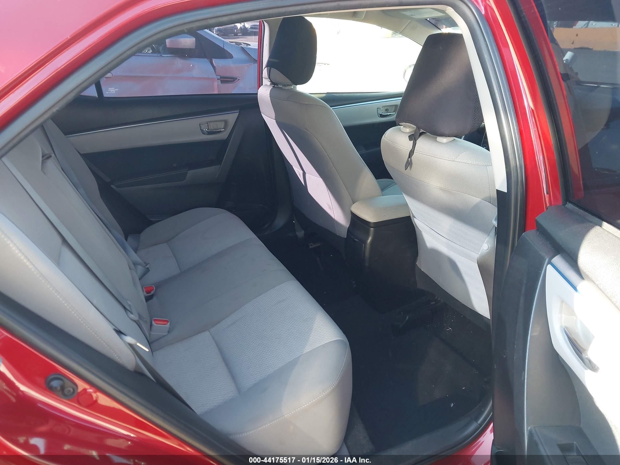 TOYOTA COROLLA image 8