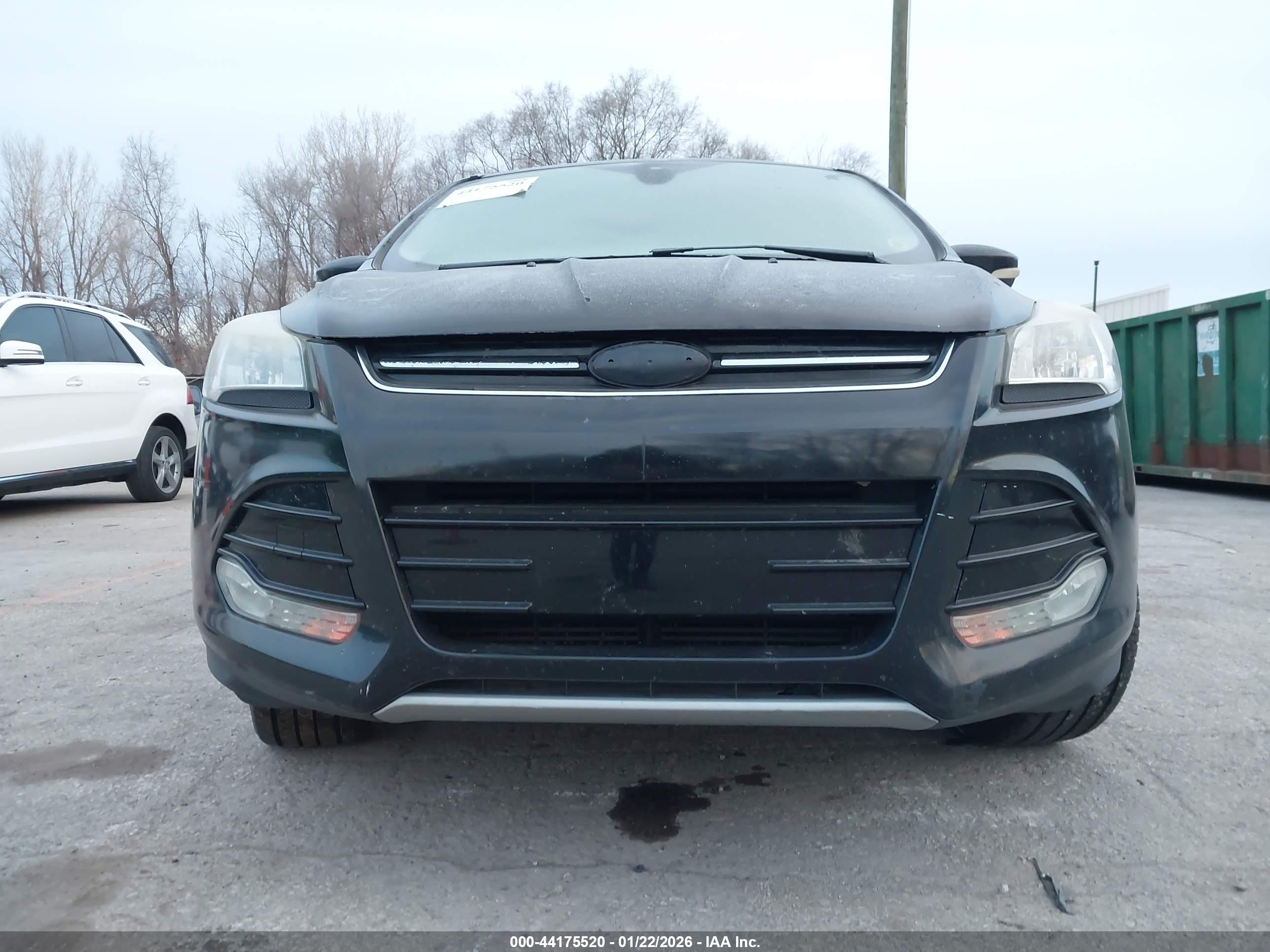 FORD ESCAPE image 6