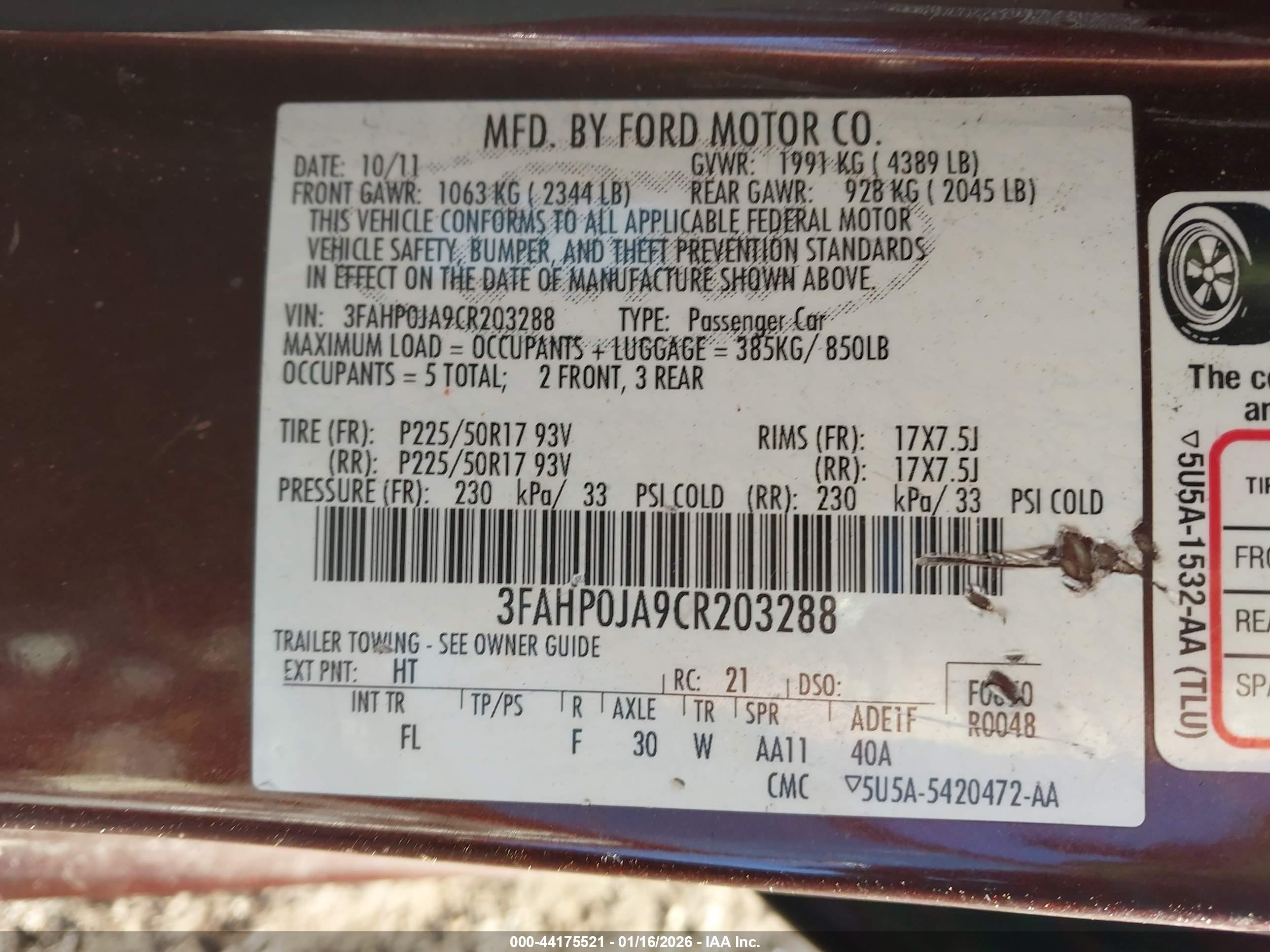 FORD FUSION image 9