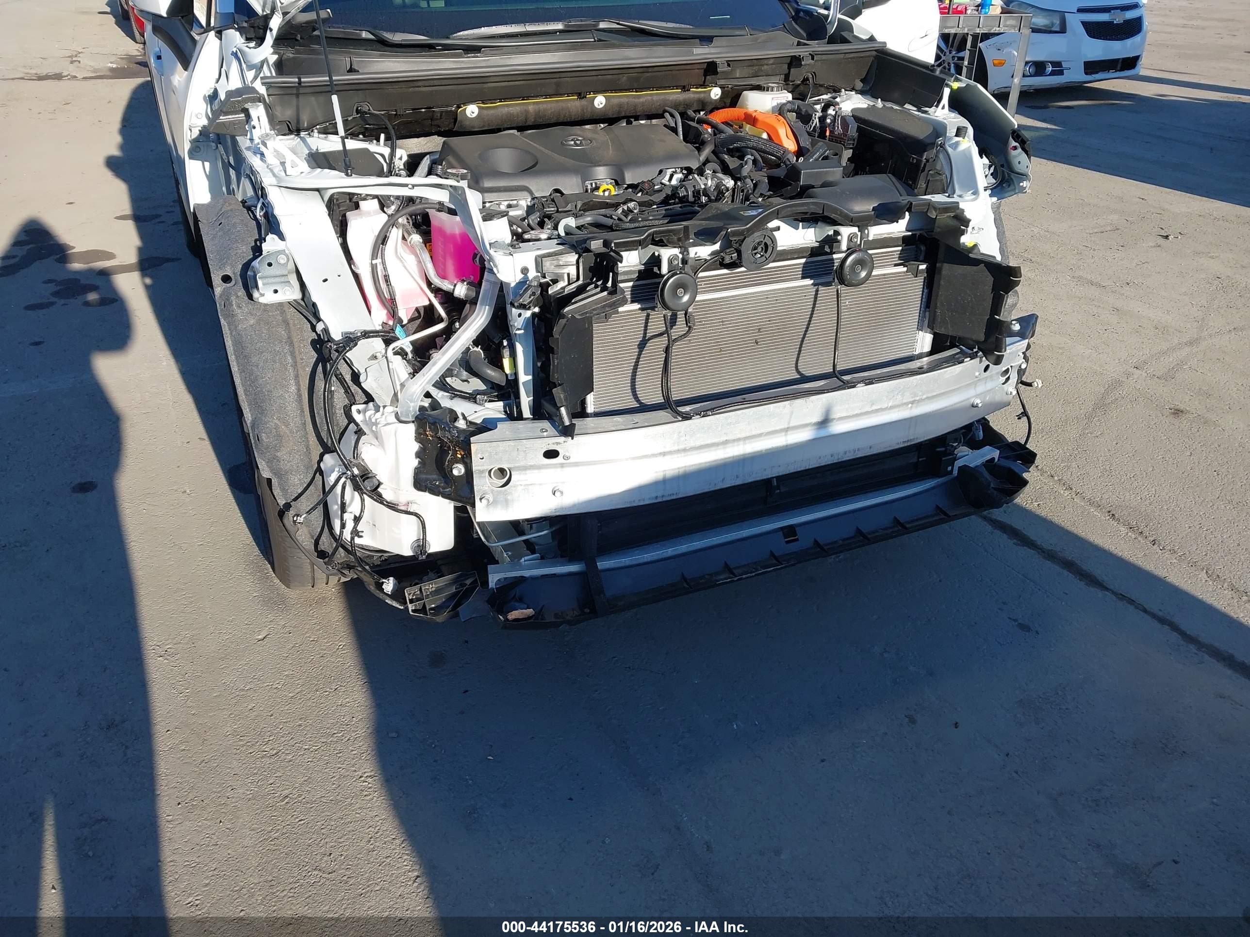TOYOTA RAV4 image 6