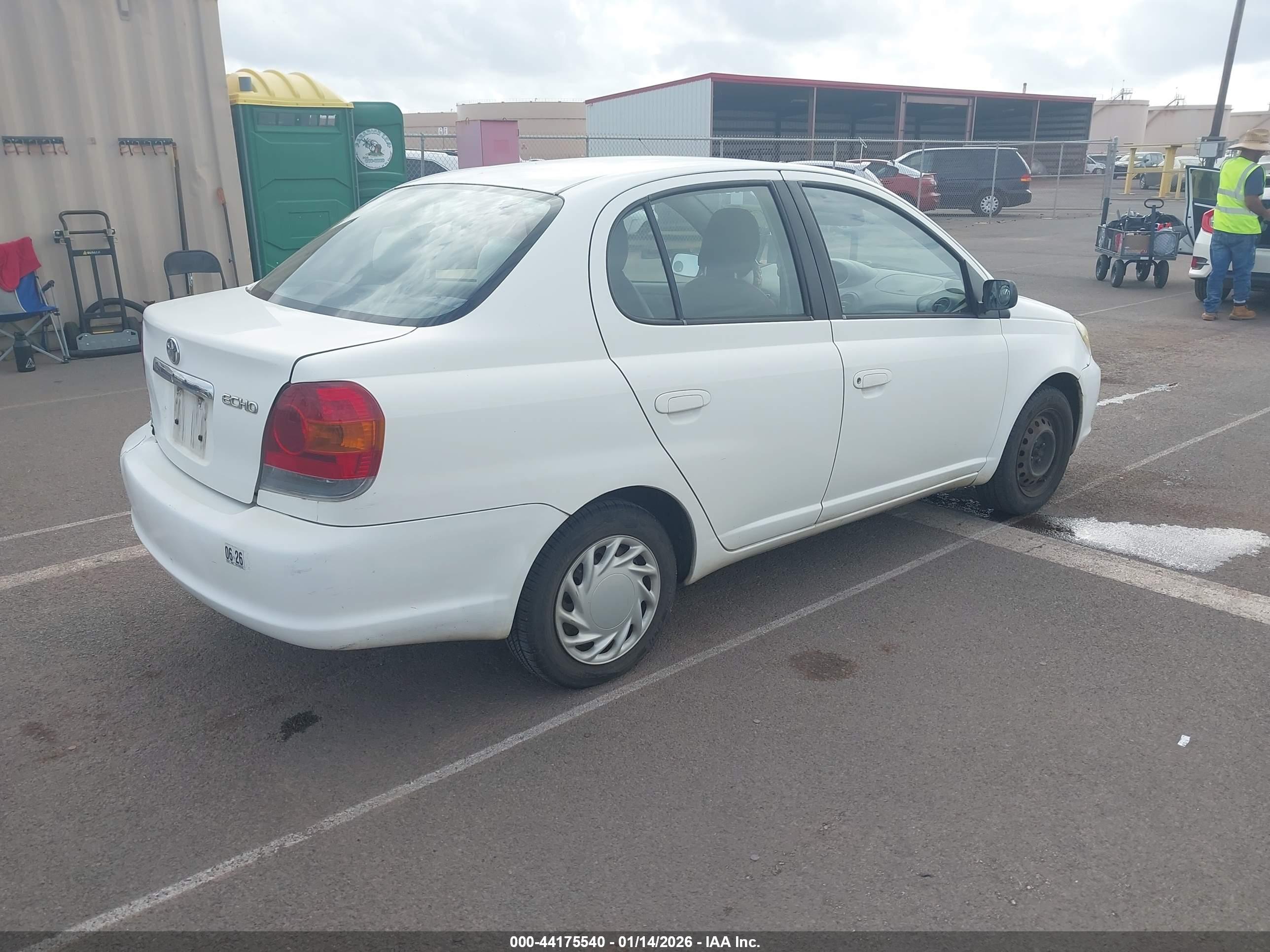 TOYOTA ECHO image 4