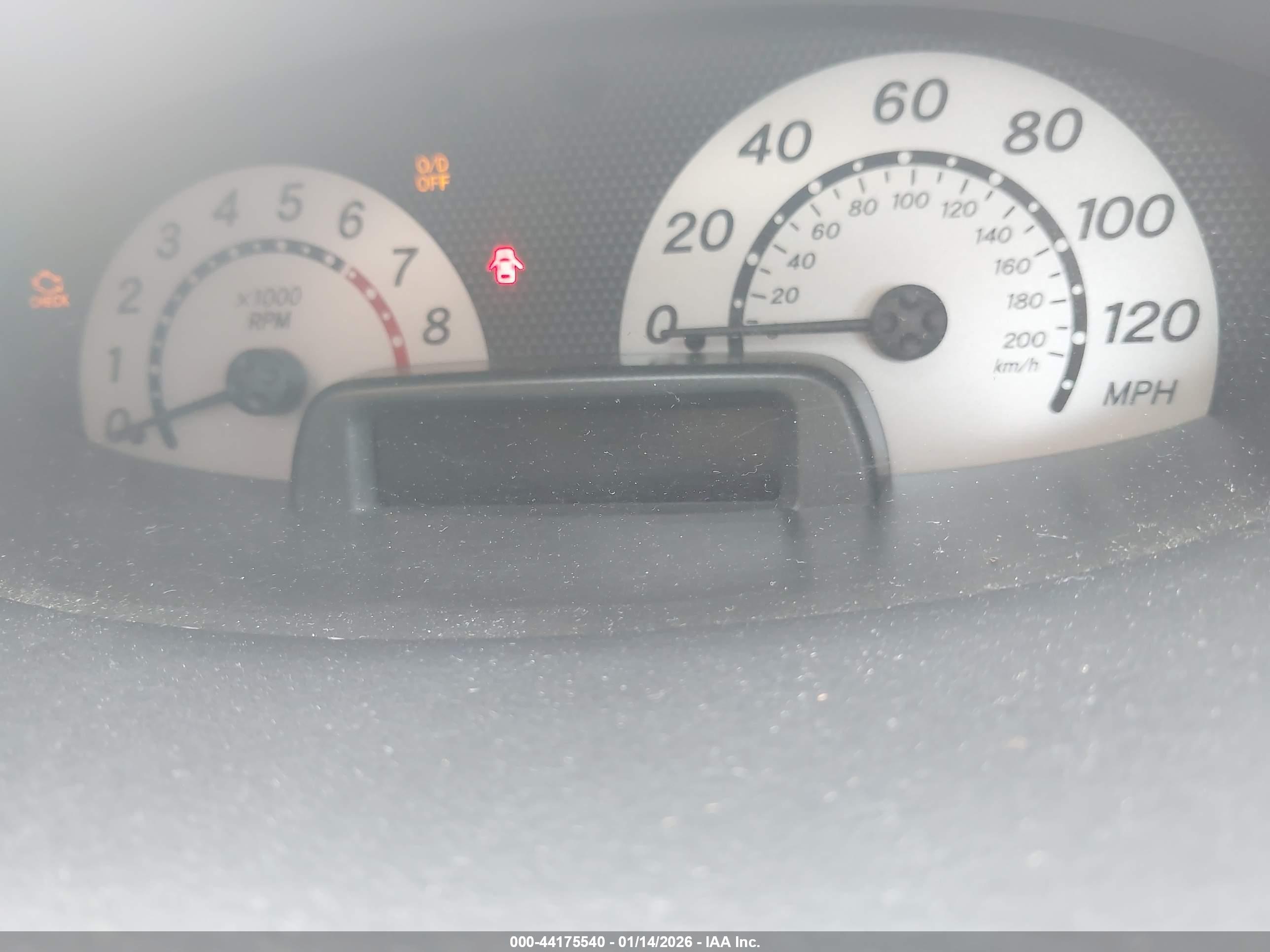 TOYOTA ECHO image 7