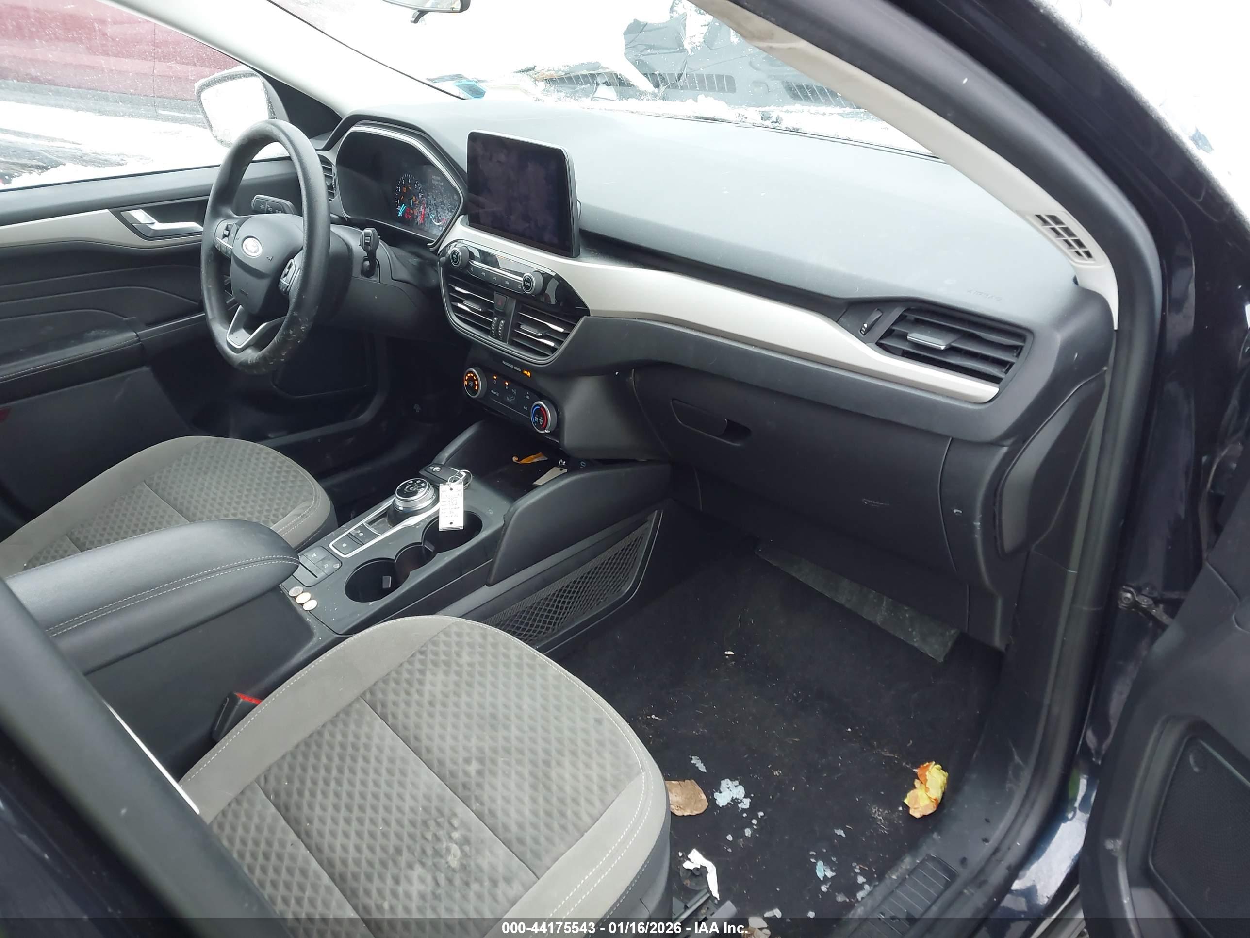 FORD ESCAPE image 5