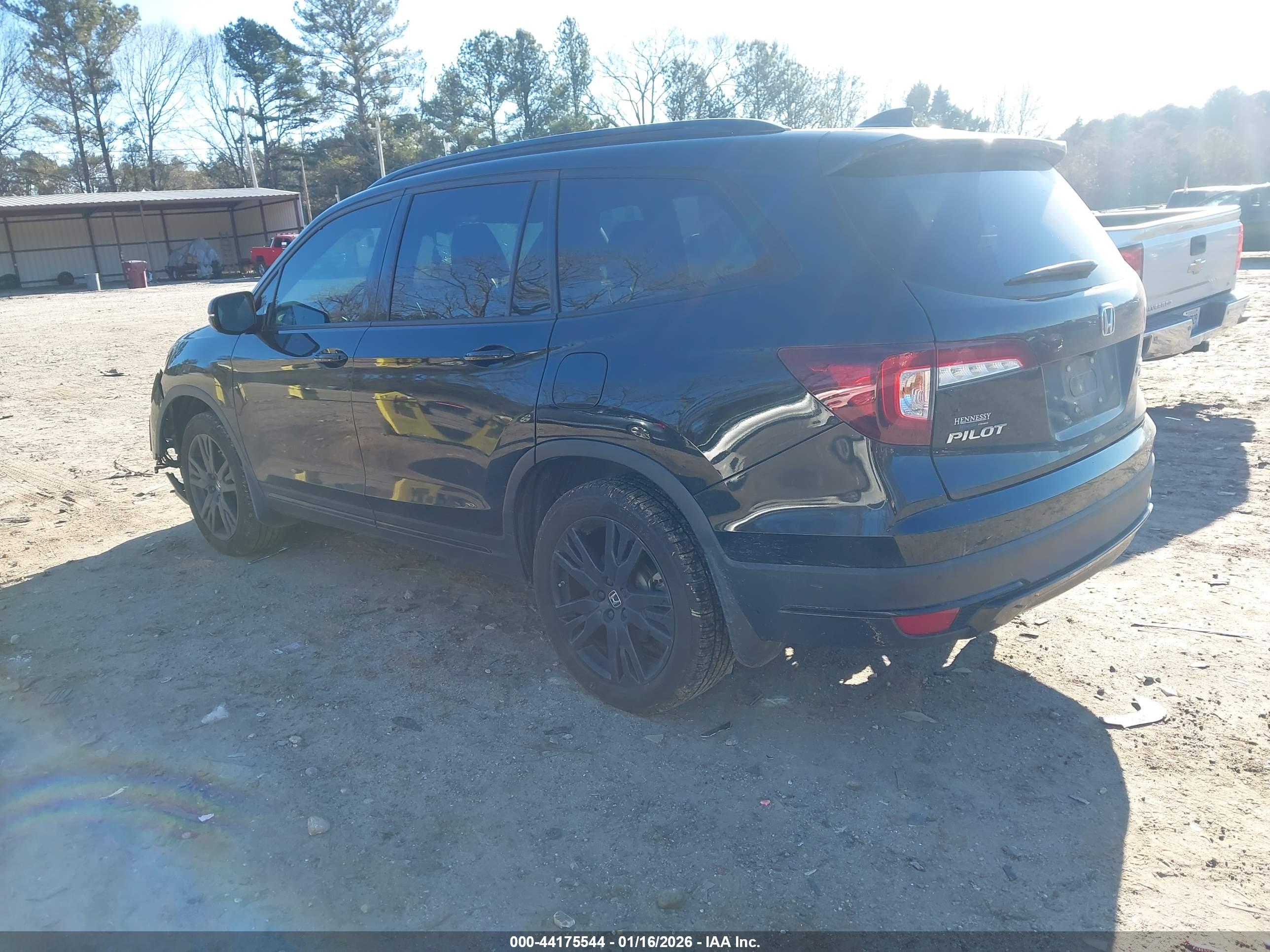 HONDA PILOT image 3