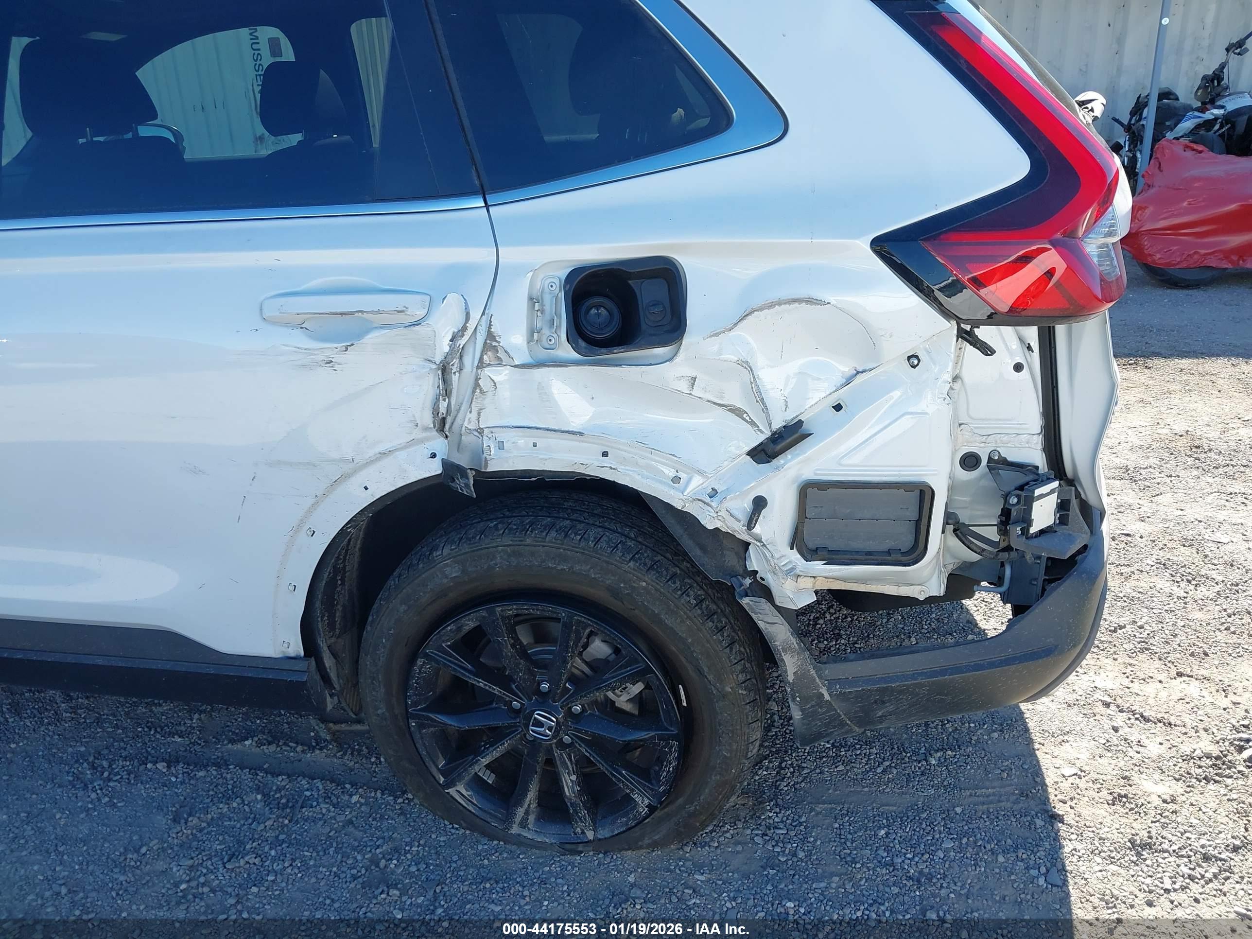 HONDA CR-V image 6