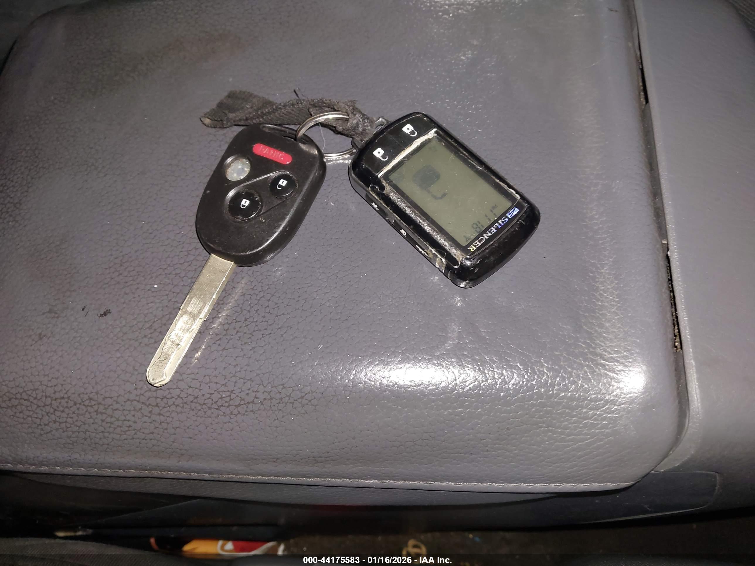 HONDA PILOT image 11