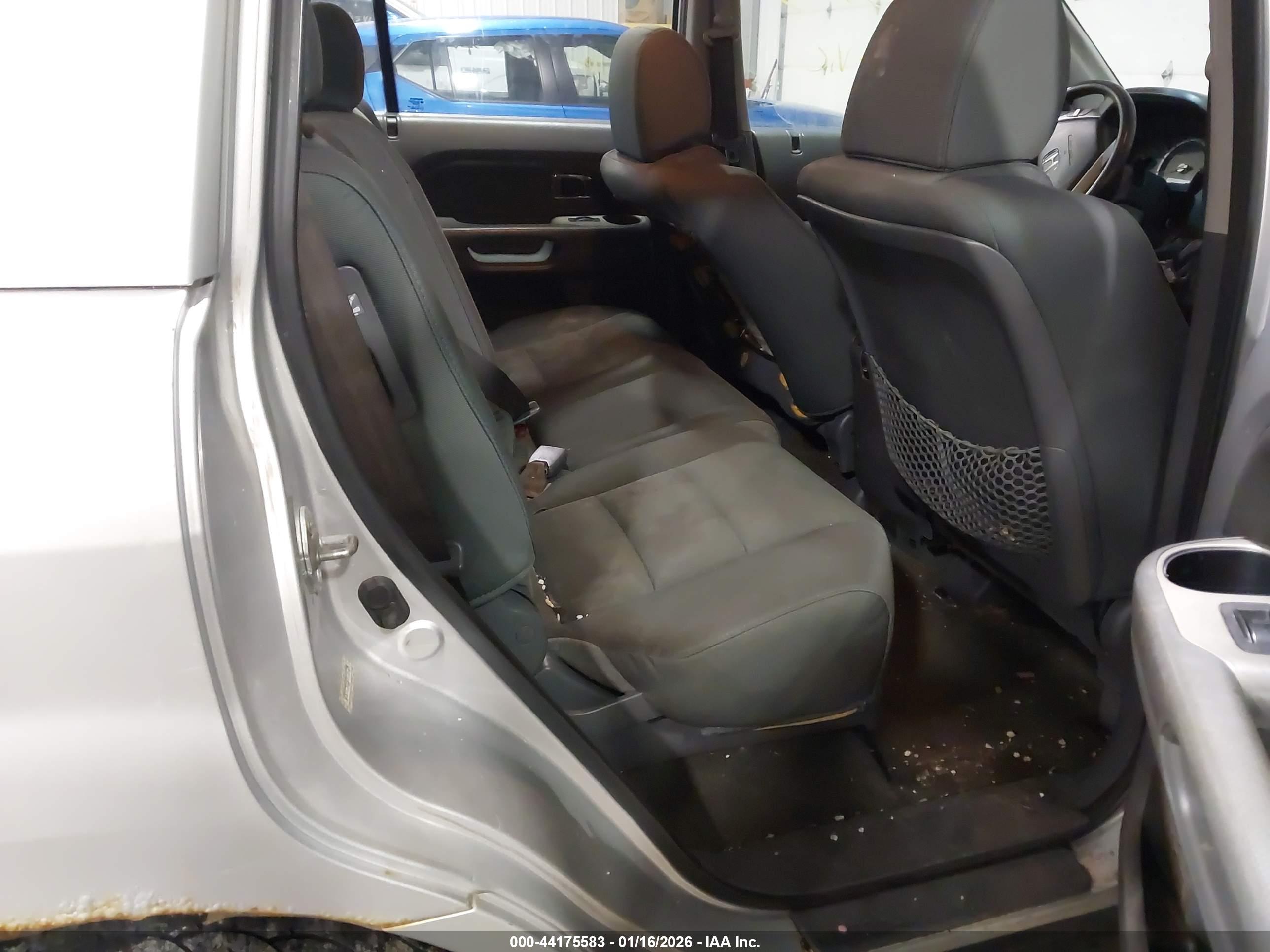 HONDA PILOT image 8