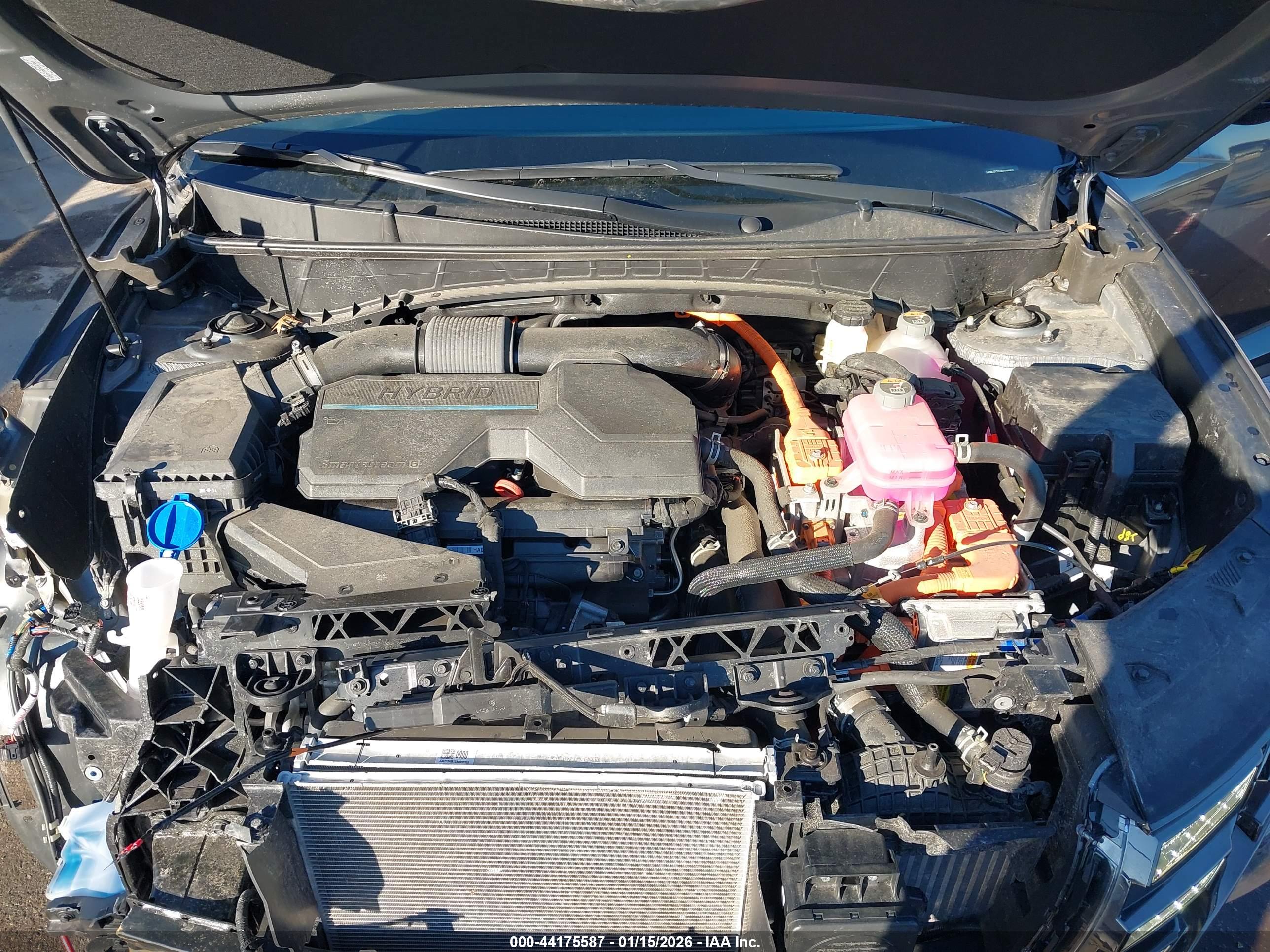 HYUNDAI TUCSON image 10