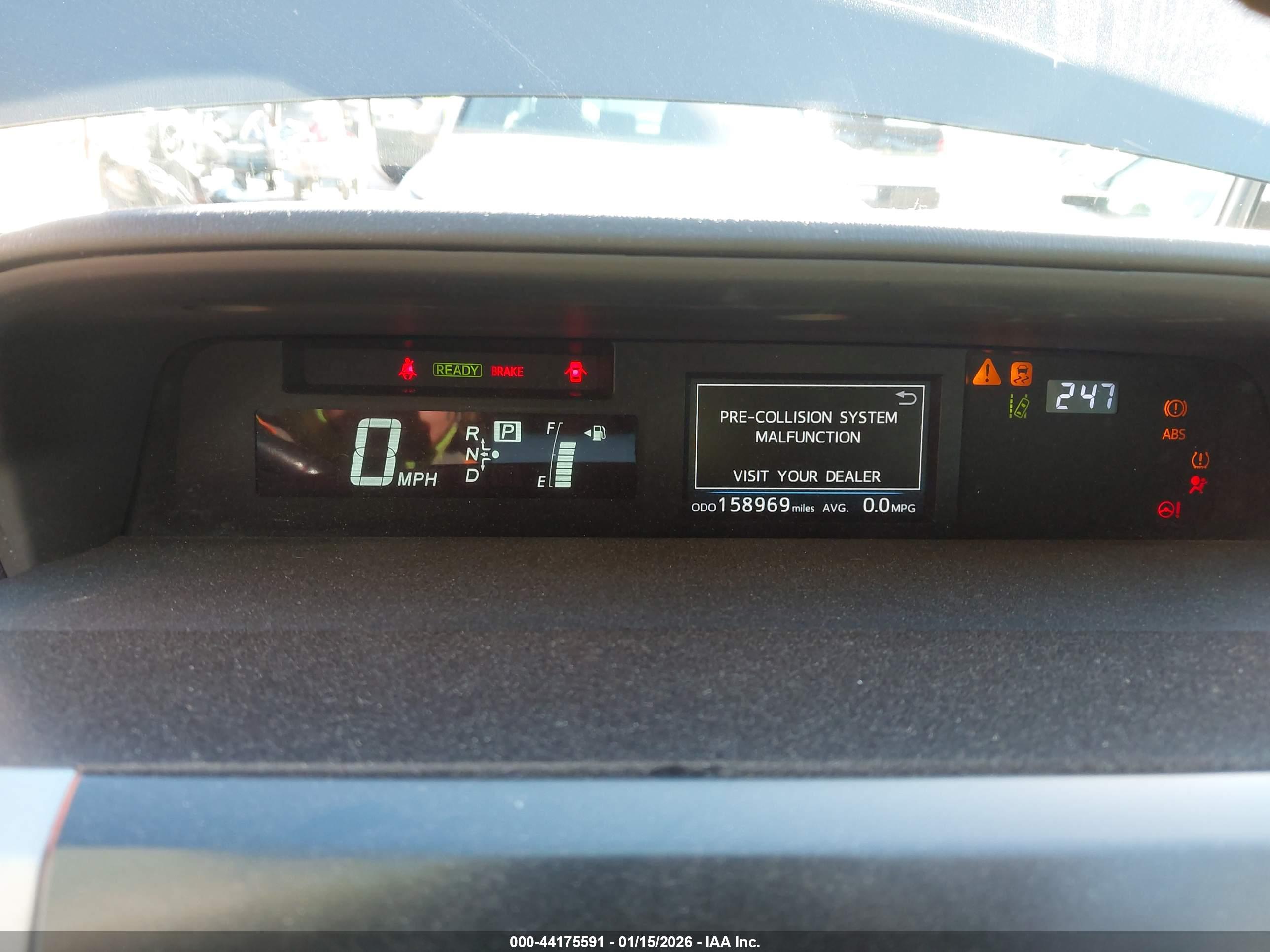 TOYOTA PRIUS image 7