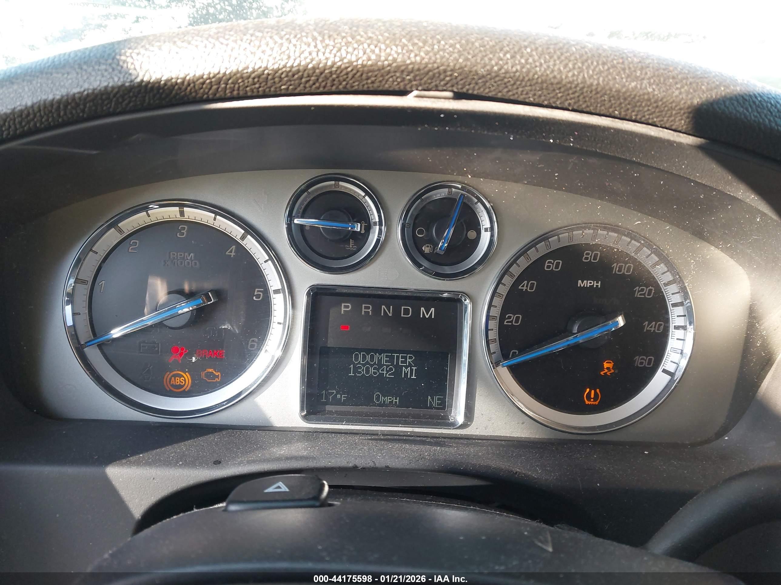 CADILLAC ESCALADE image 7