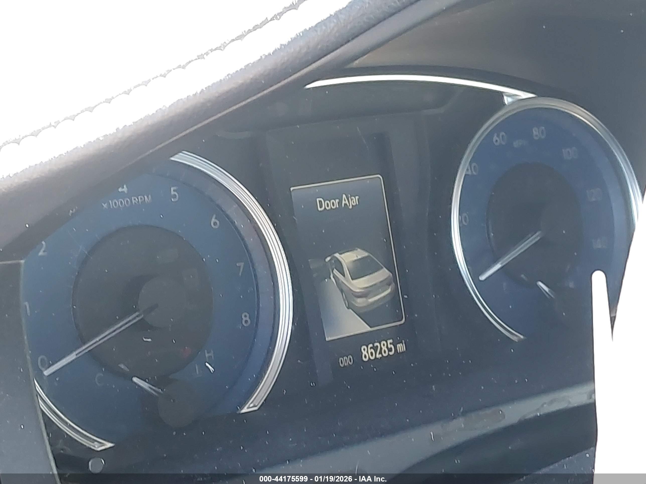 TOYOTA CAMRY image 7
