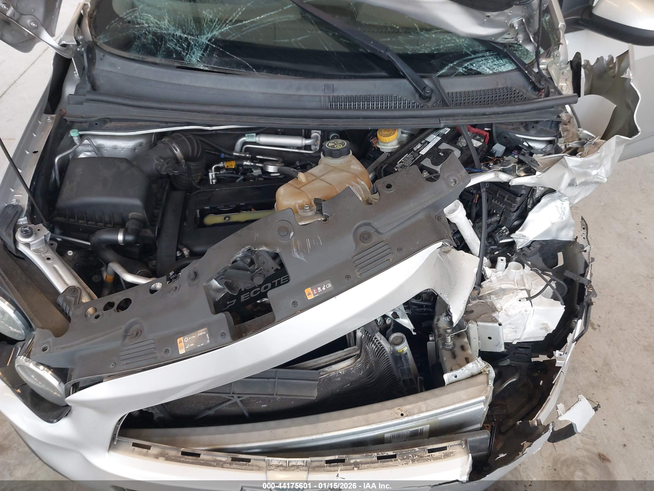 CHEVROLET SONIC image 10