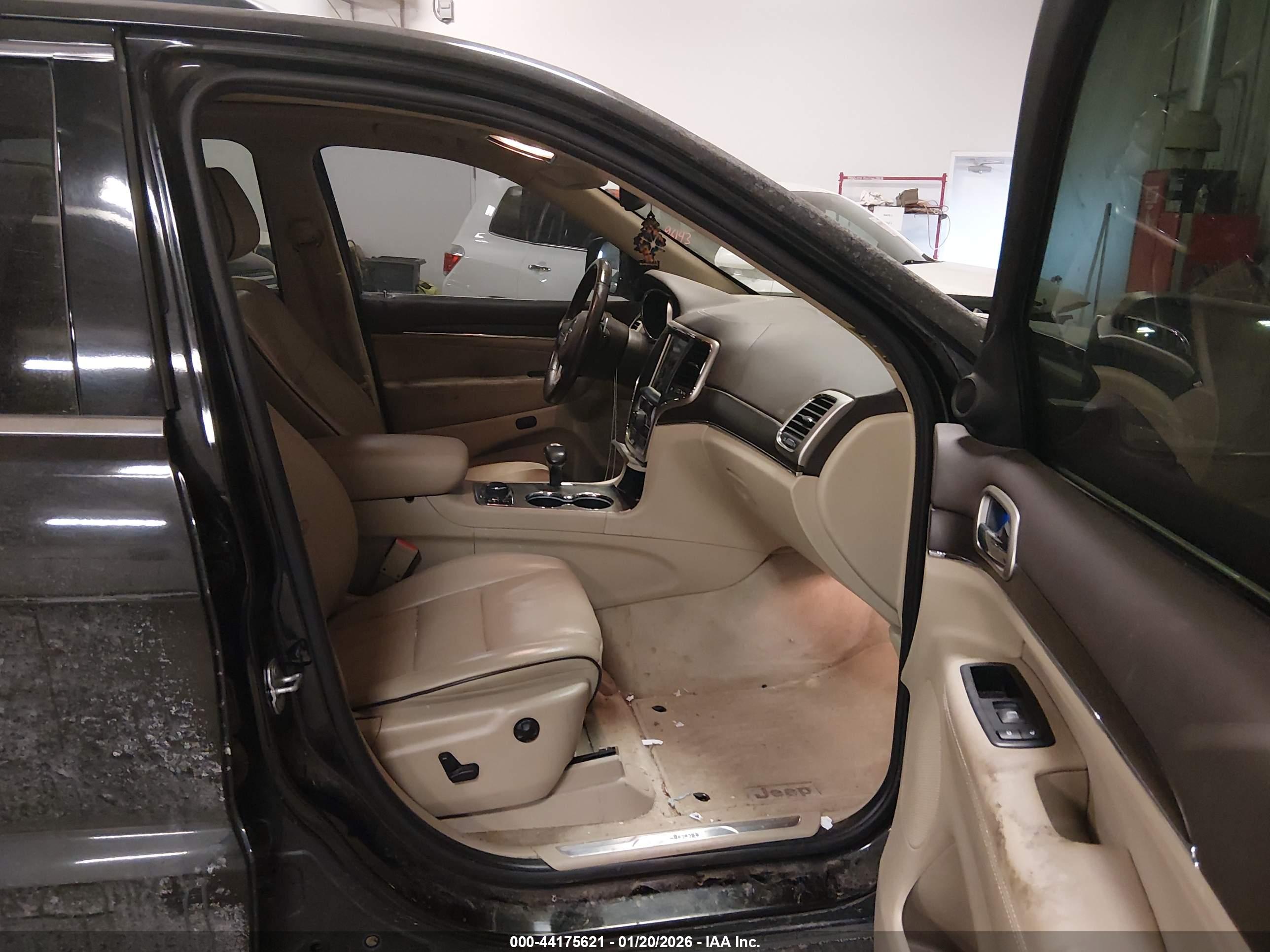 JEEP GRAND image 5