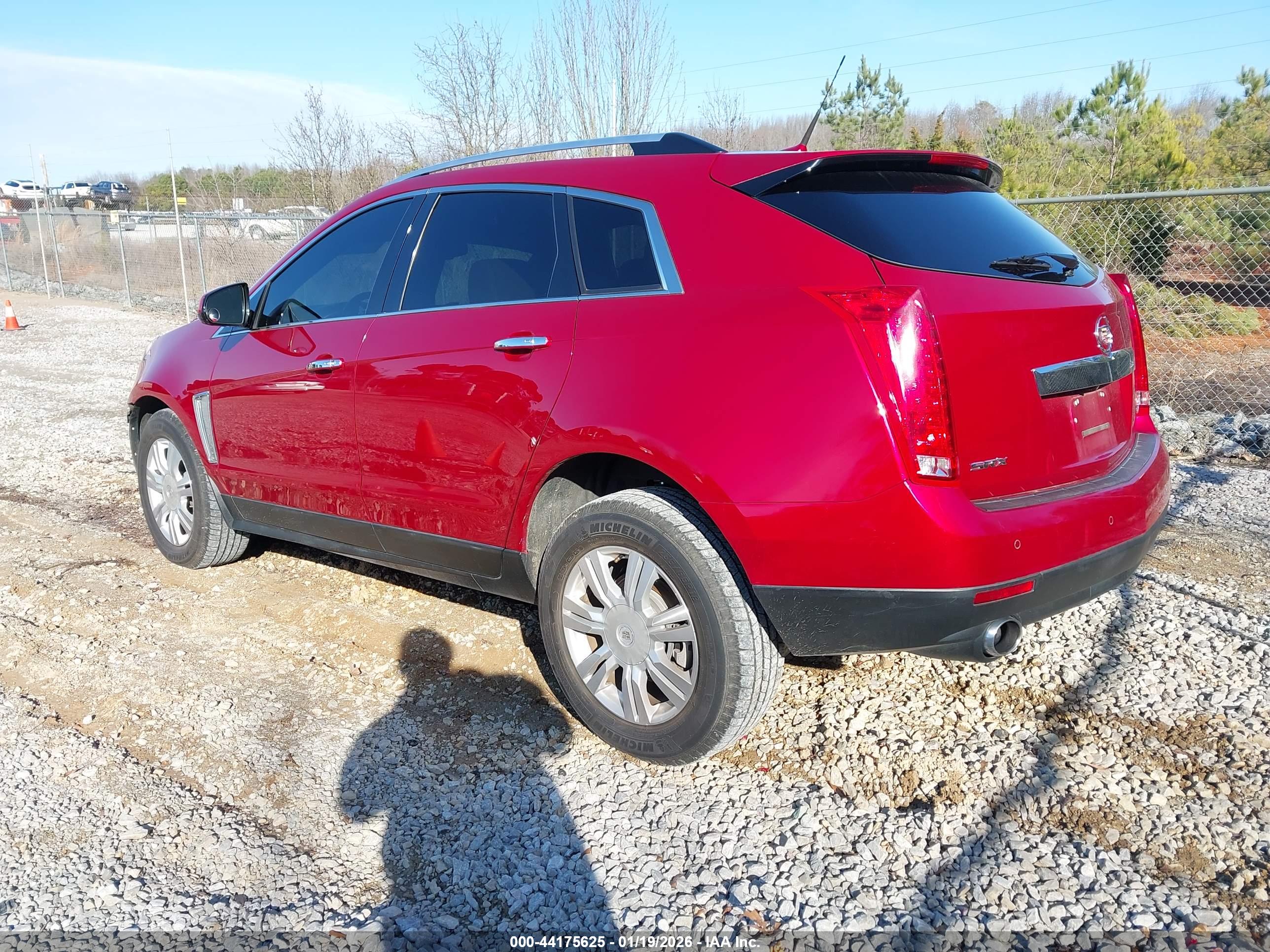 CADILLAC SRX image 3