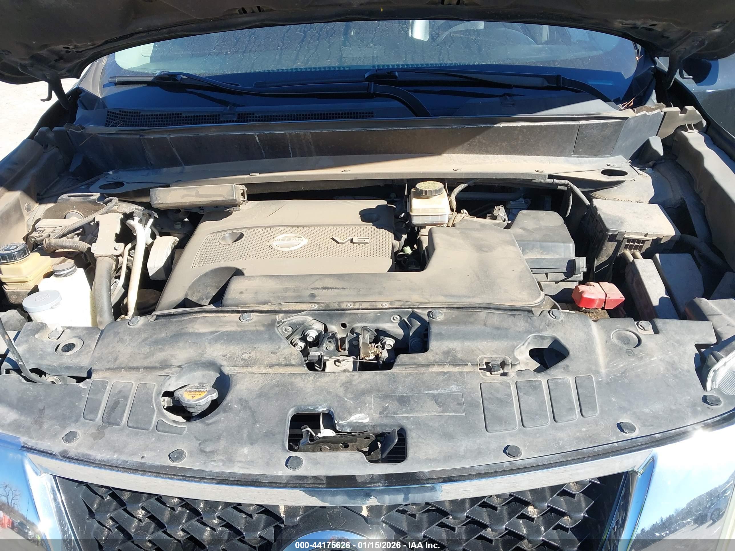 NISSAN PATHFINDER image 10