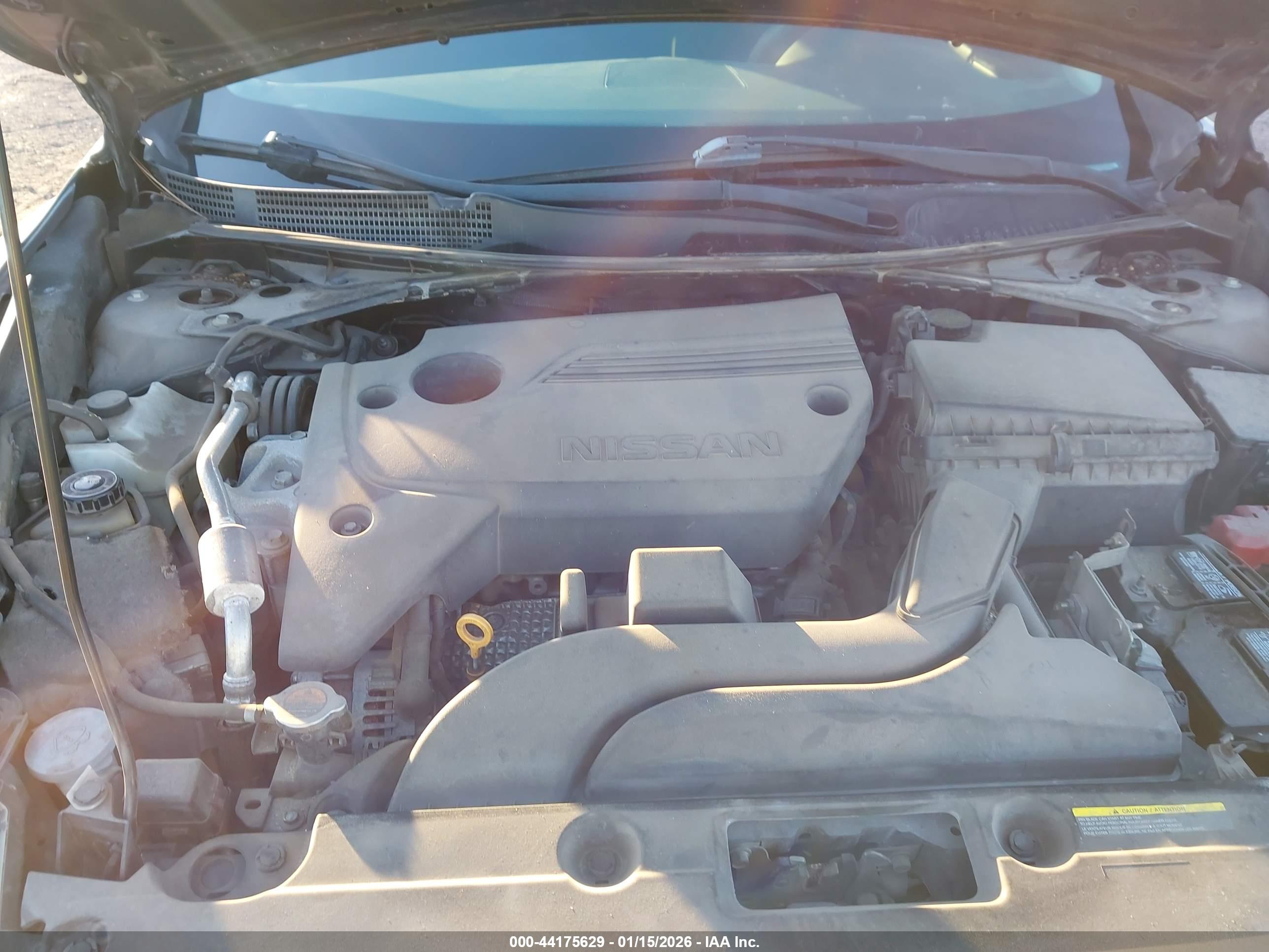 NISSAN ALTIMA image 10