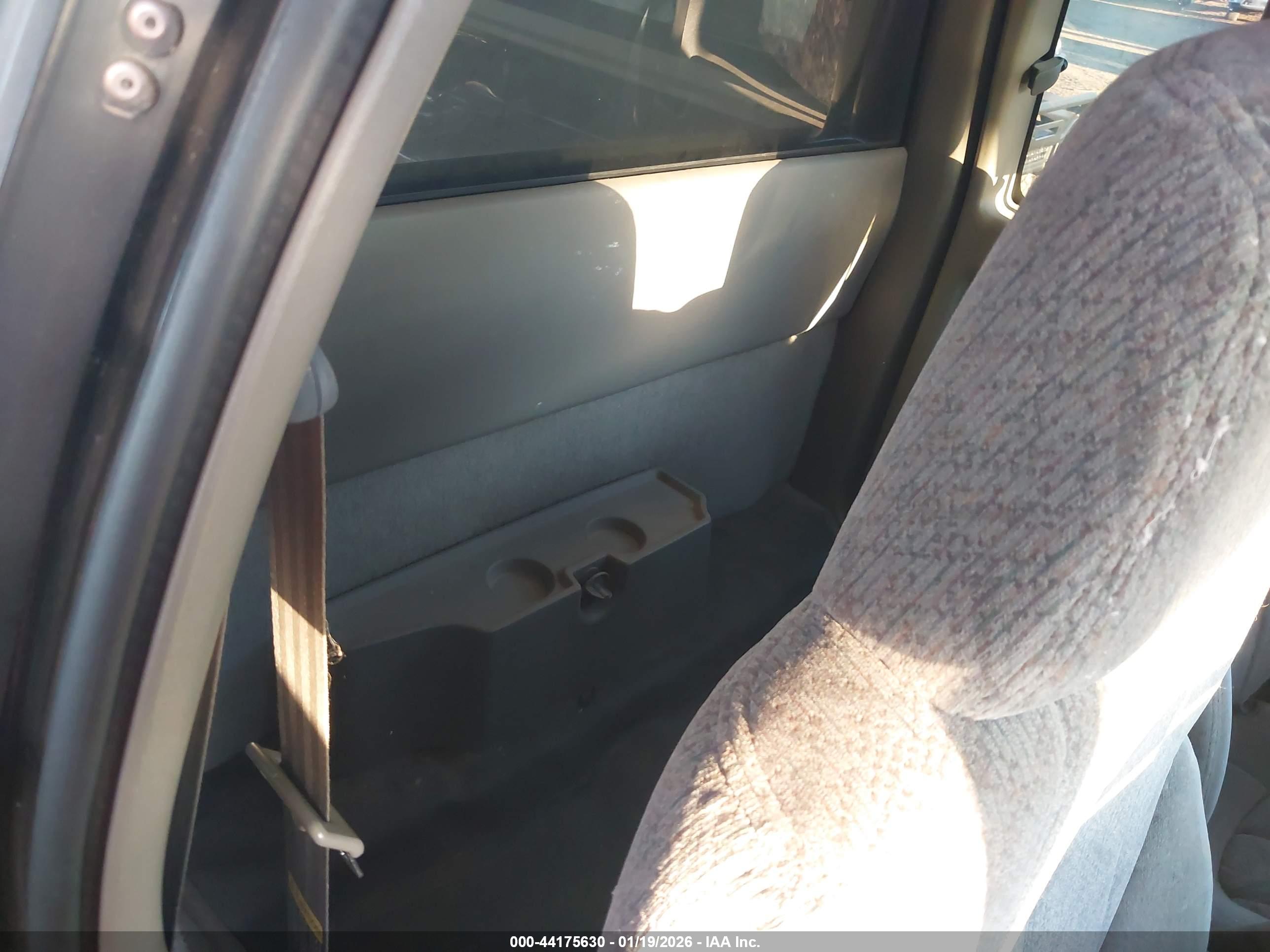GMC SONOMA image 8