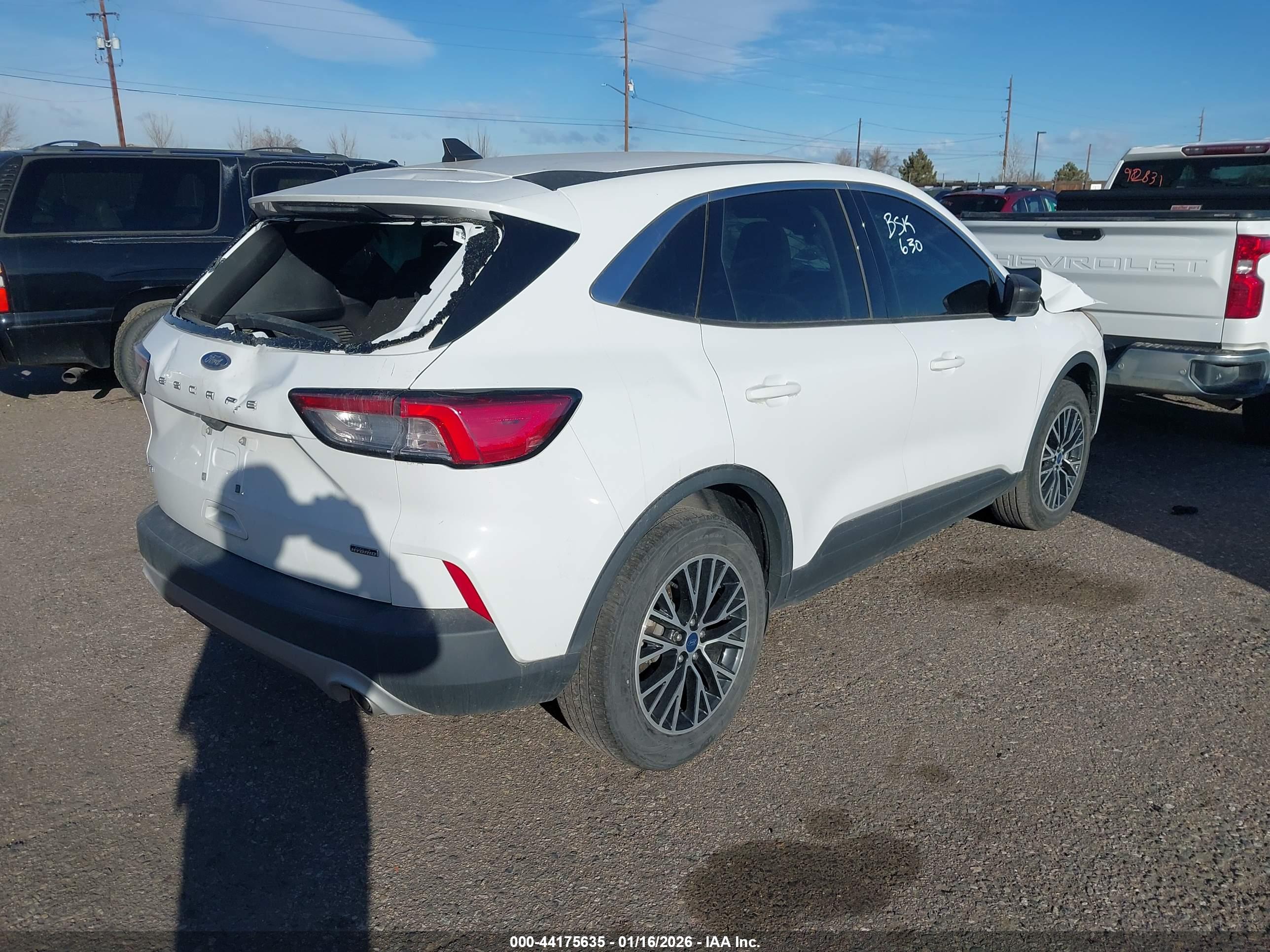 FORD ESCAPE image 4