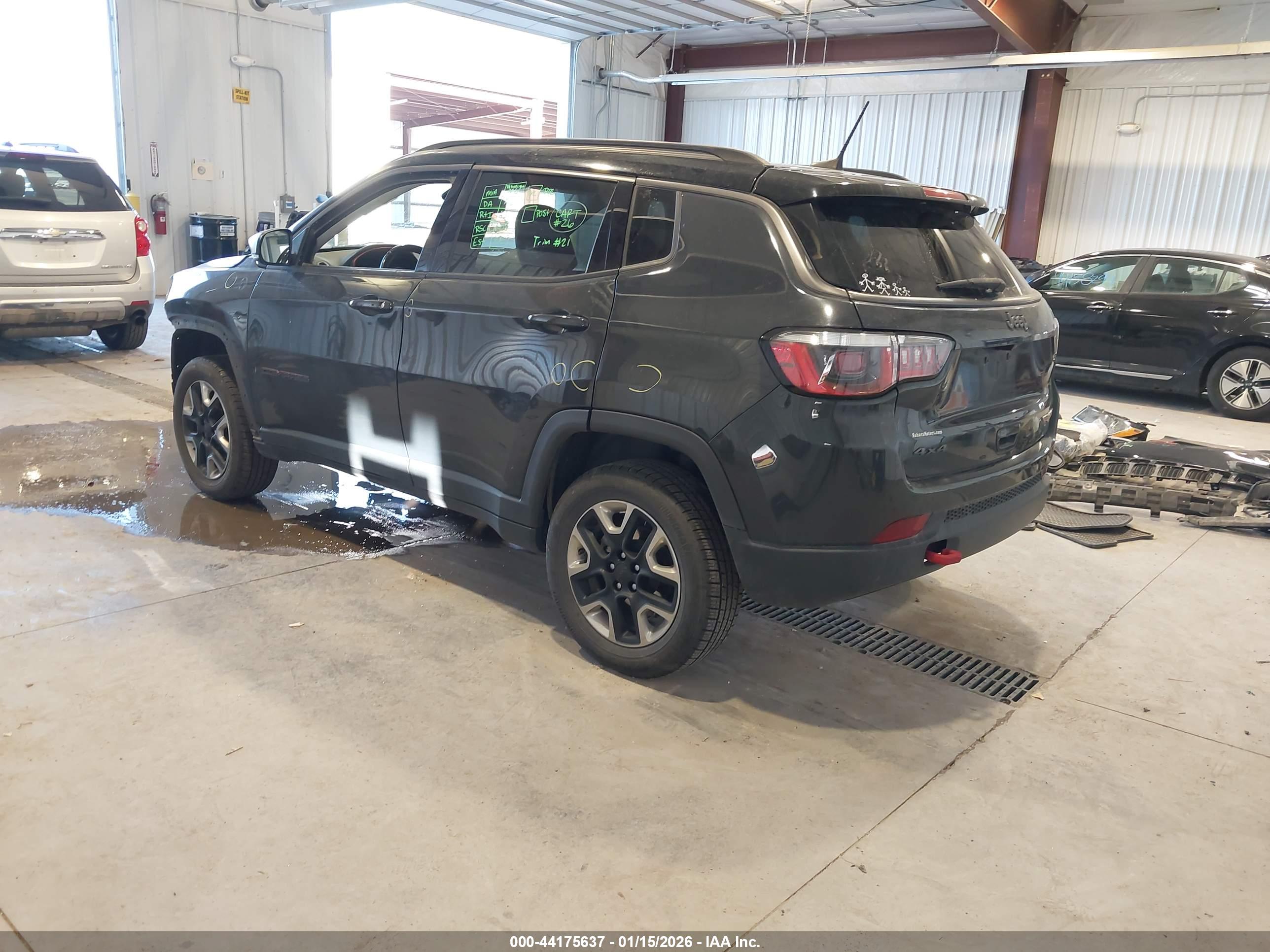 JEEP COMPASS image 3