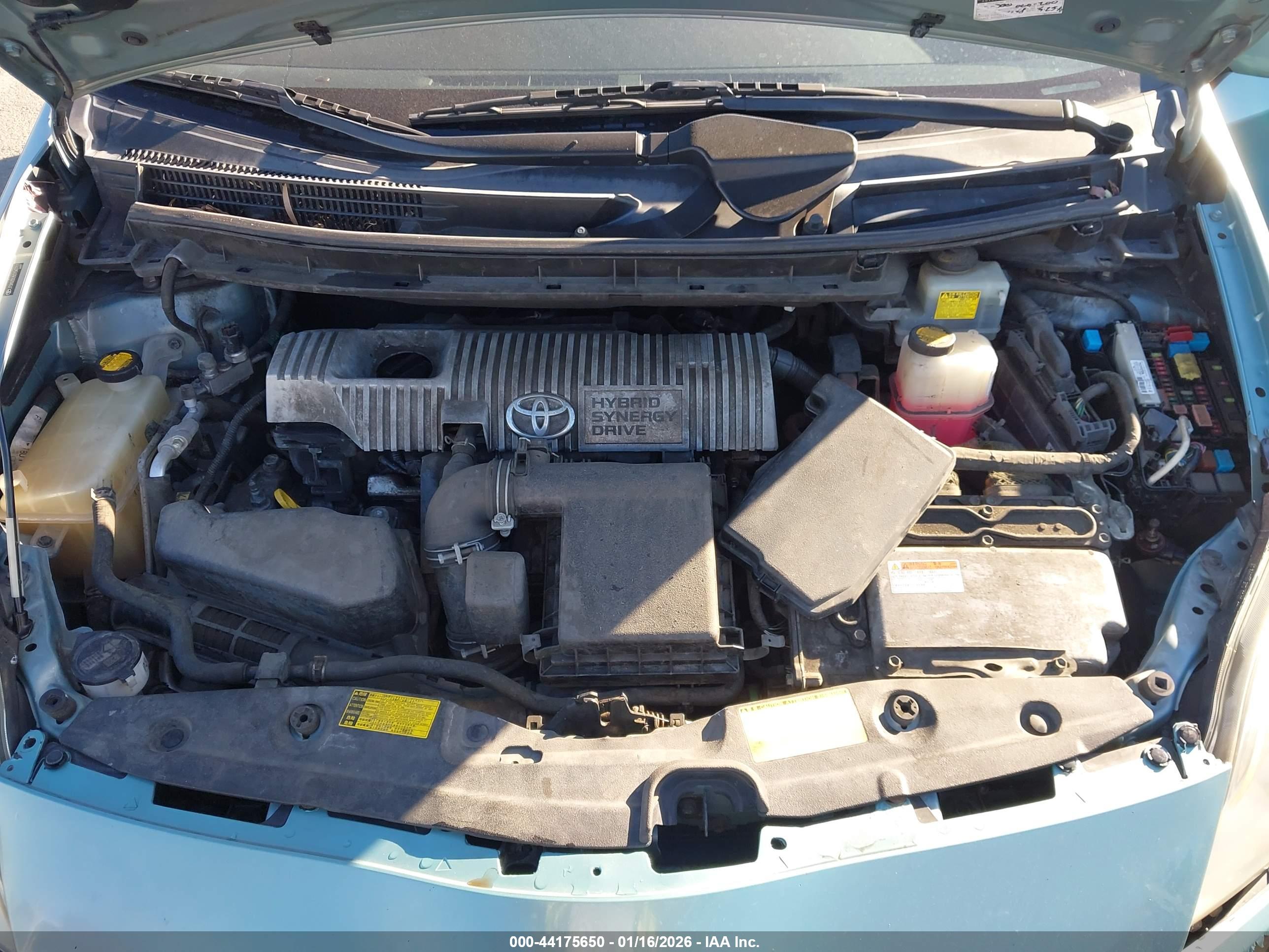 TOYOTA PRIUS image 10