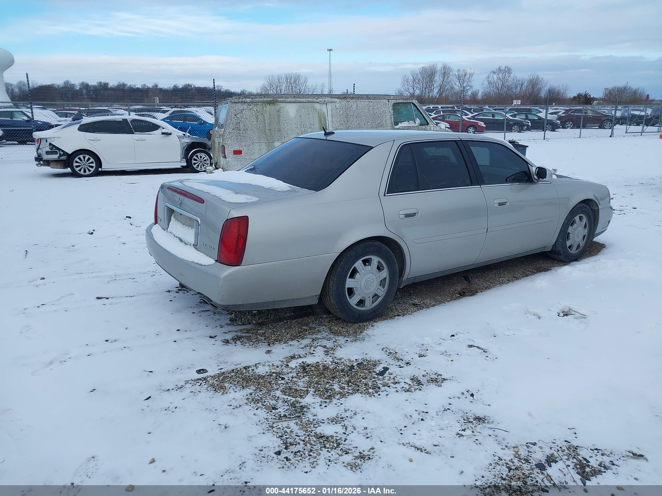CADILLAC DEVILLE image 4