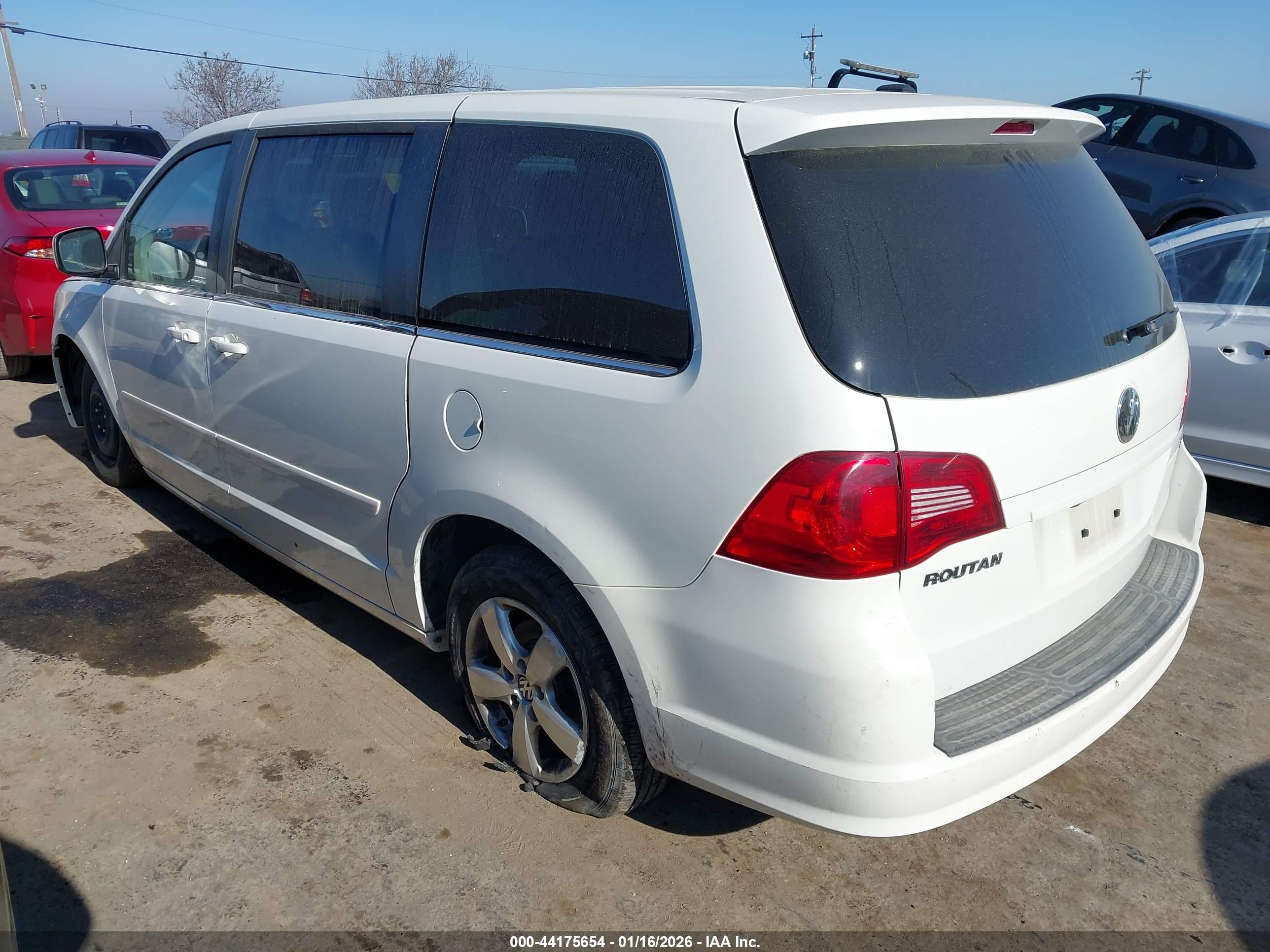 VOLKSWAGEN ROUTAN image 3