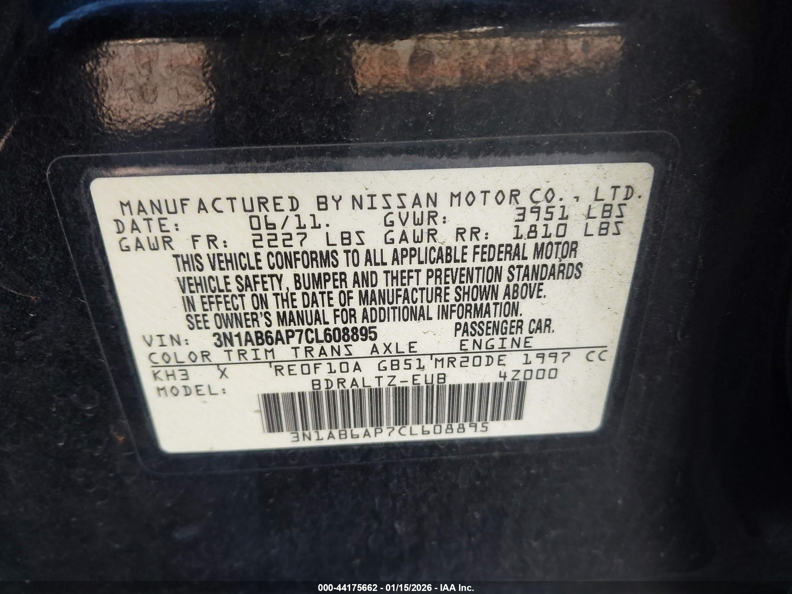 NISSAN SENTRA image 9