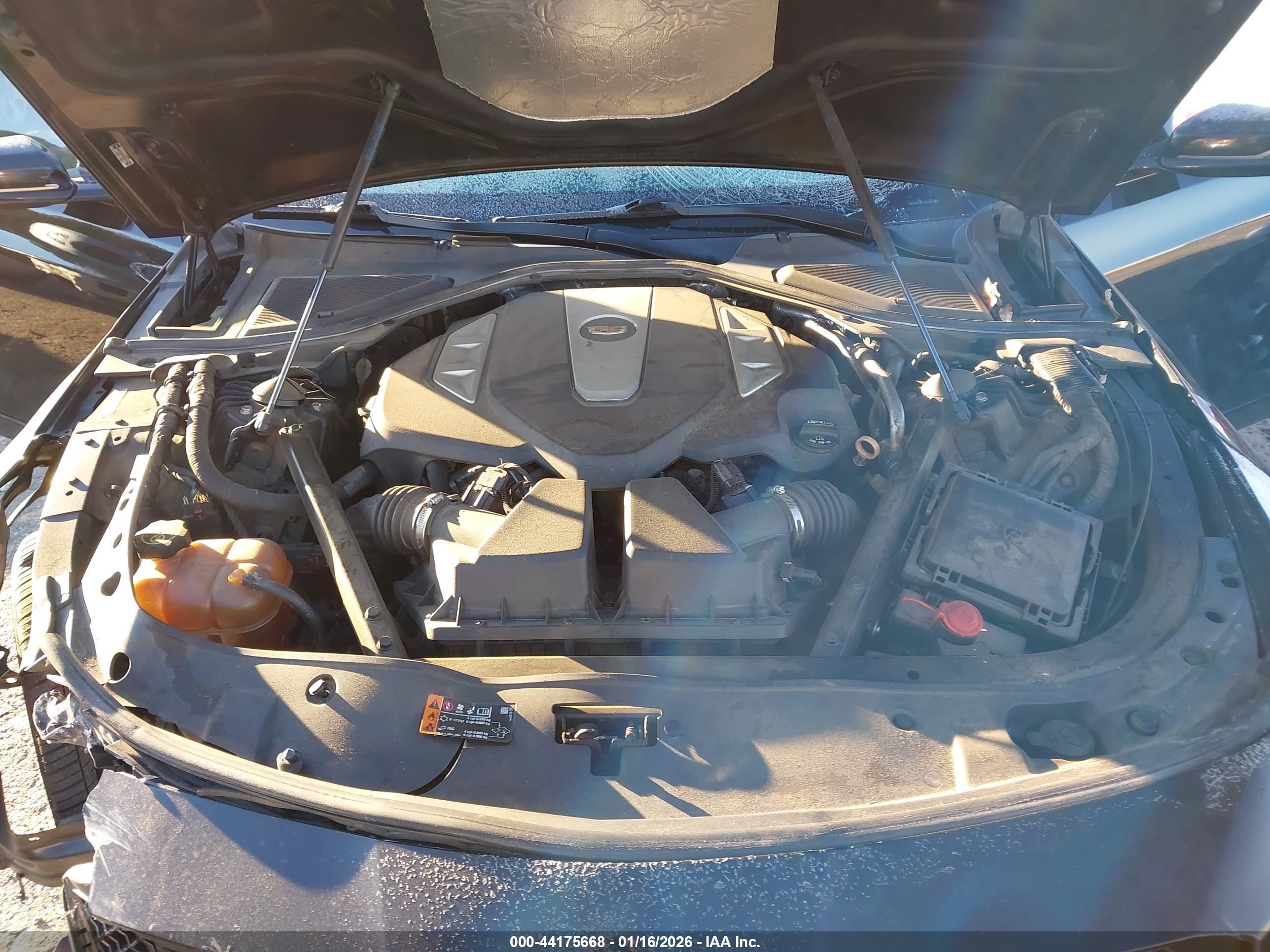 CADILLAC CT6 image 10