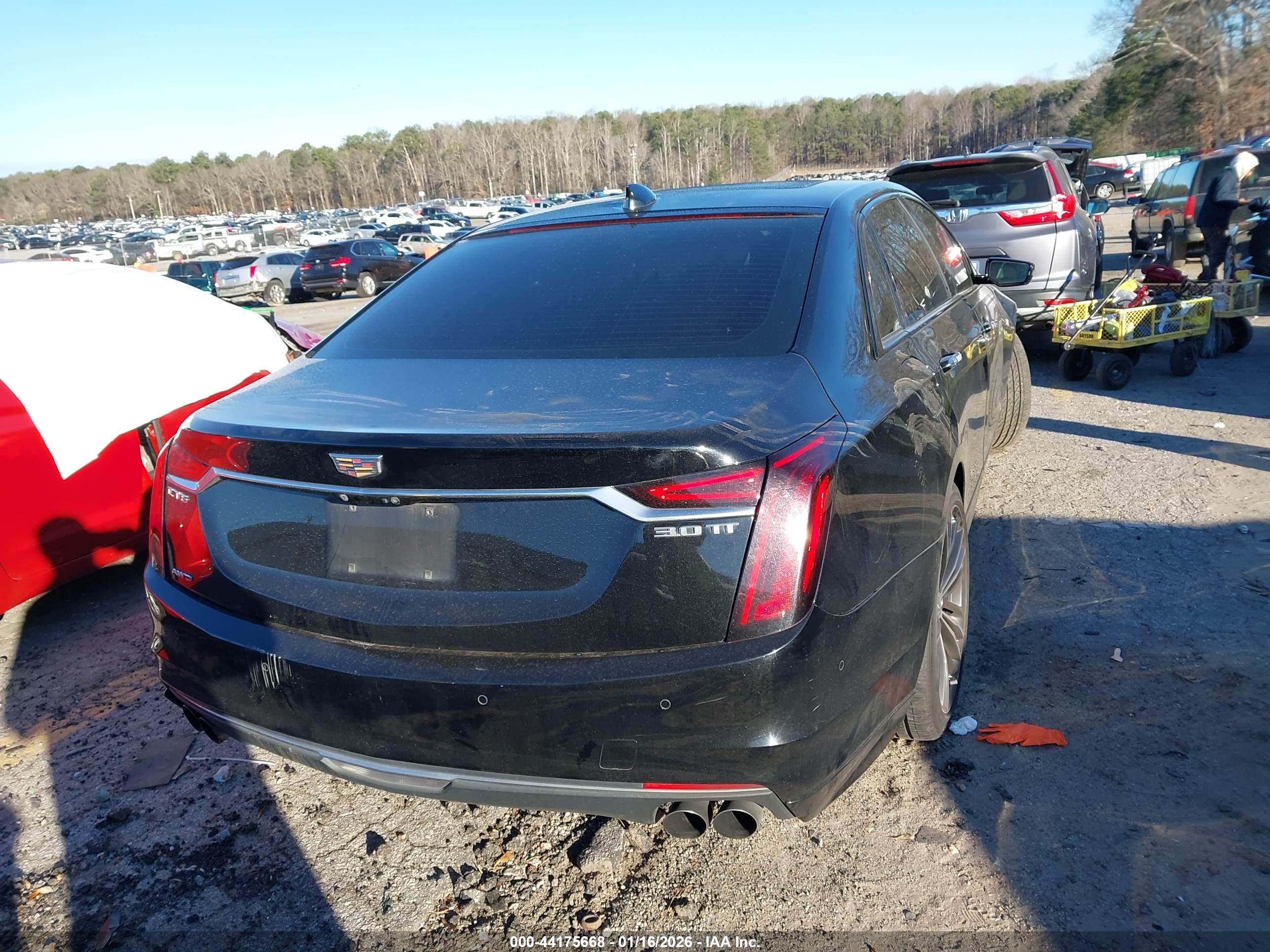 CADILLAC CT6 image 4