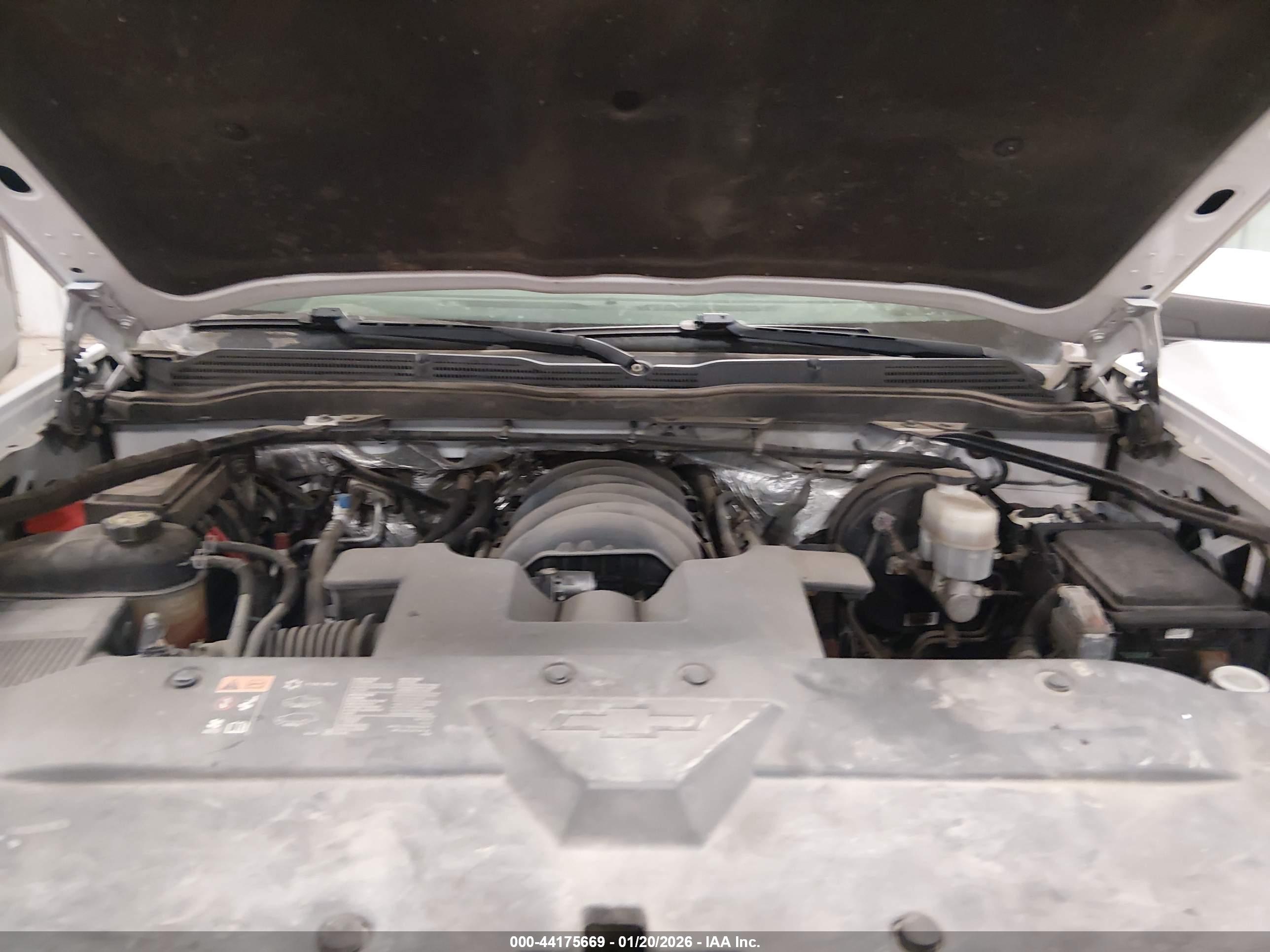 CHEVROLET SILVERADO image 10