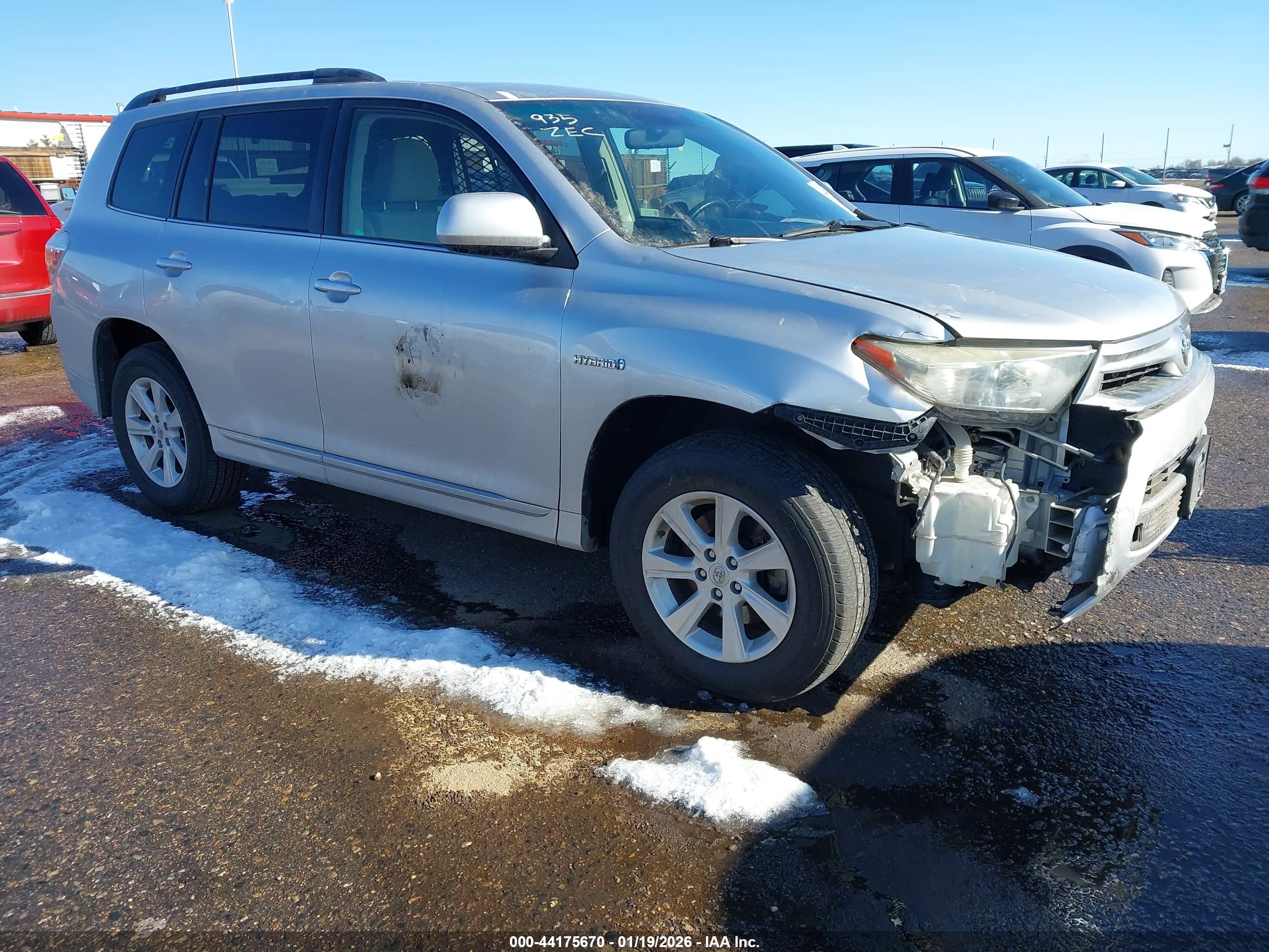 TOYOTA HIGHLANDER image 6