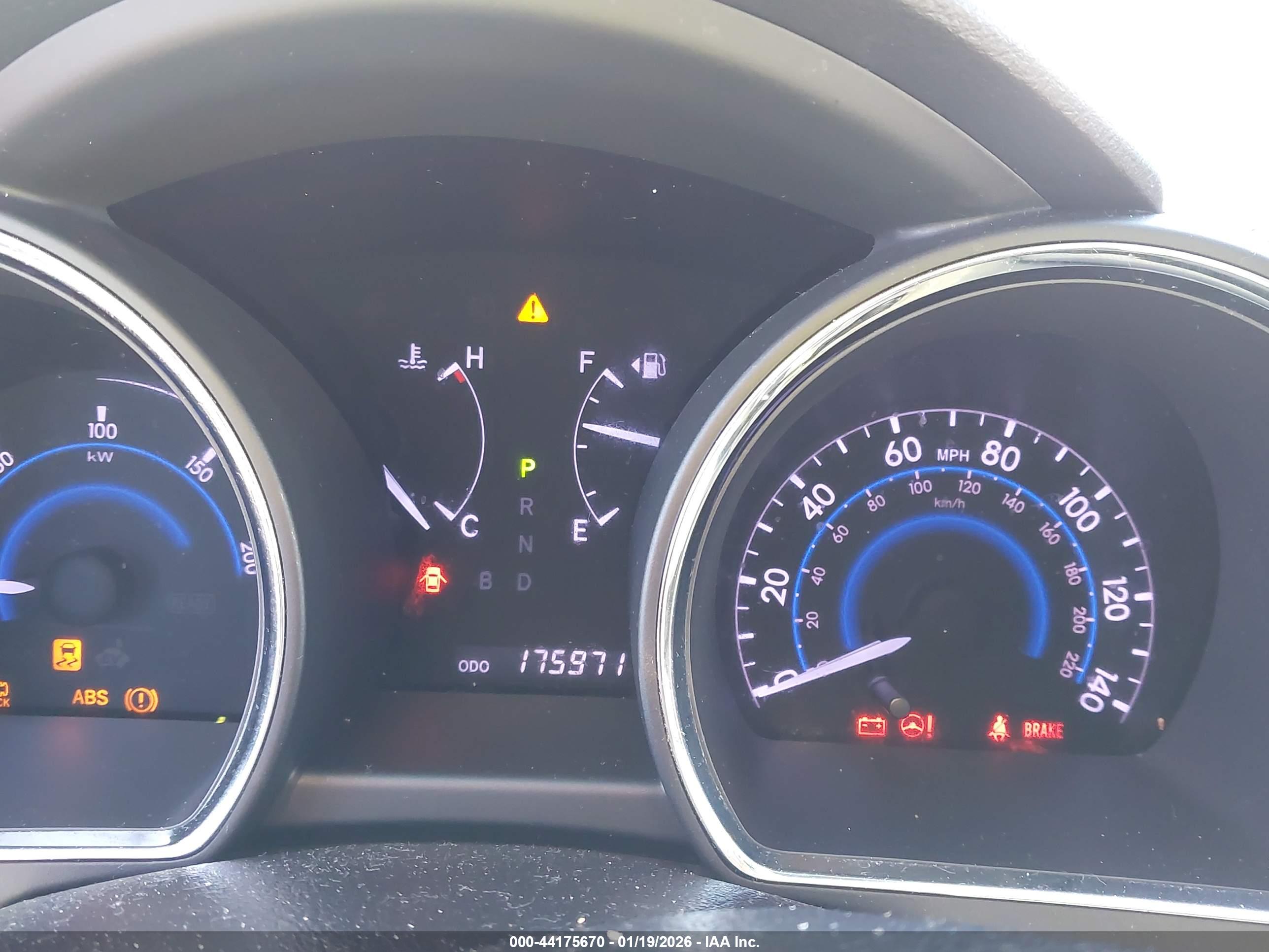 TOYOTA HIGHLANDER image 7