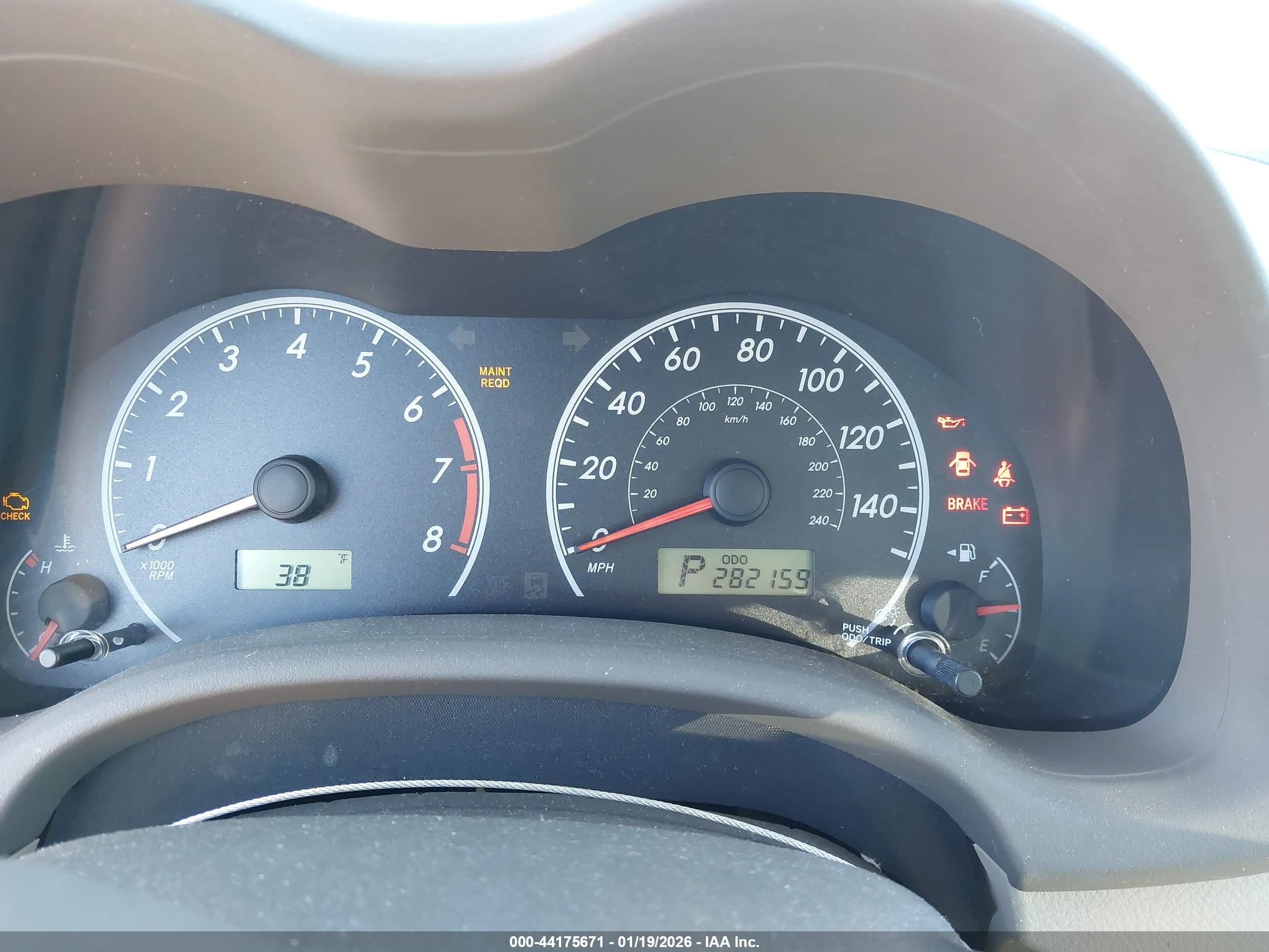 TOYOTA COROLLA image 7