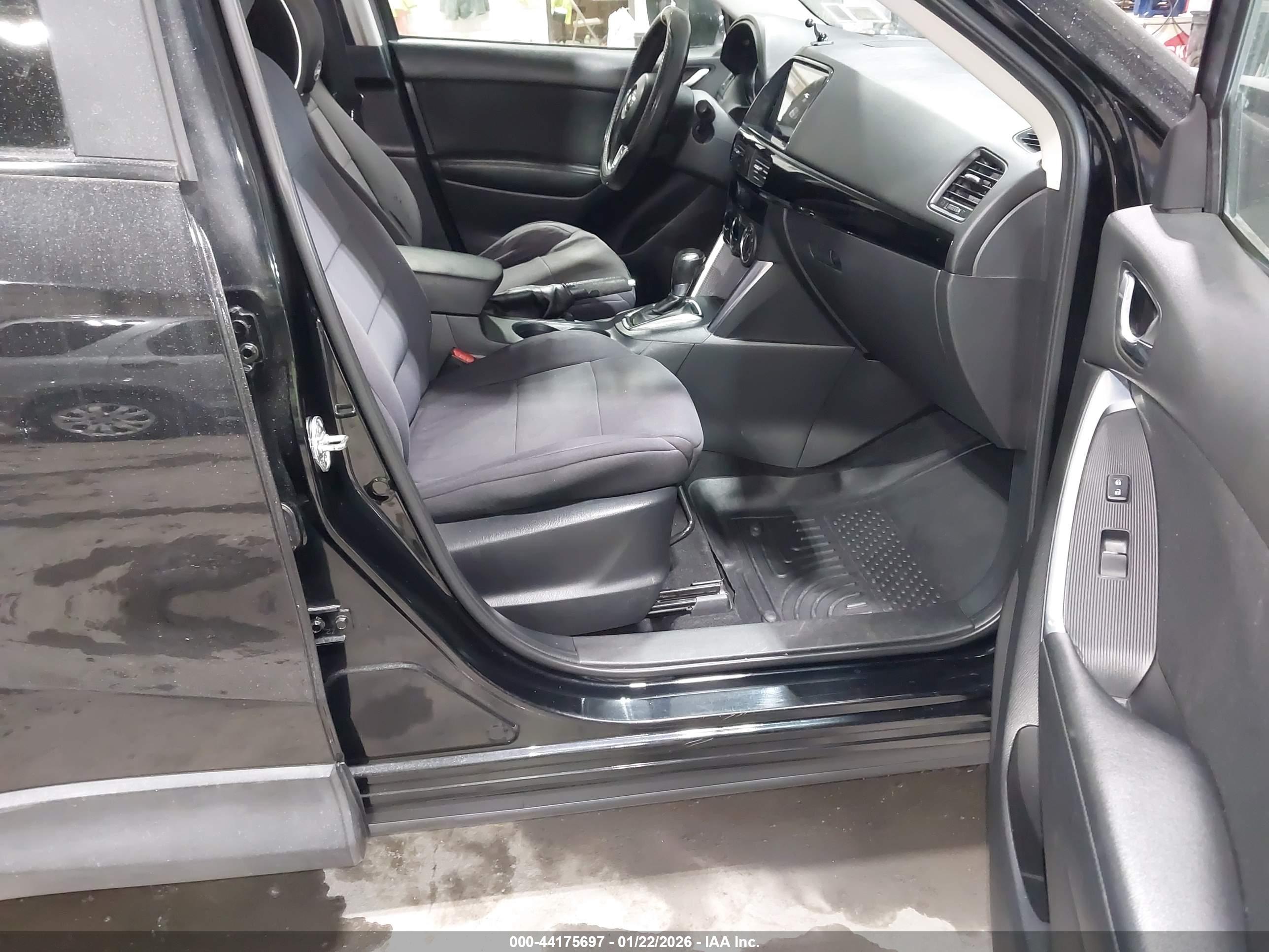 MAZDA CX-5 image 5