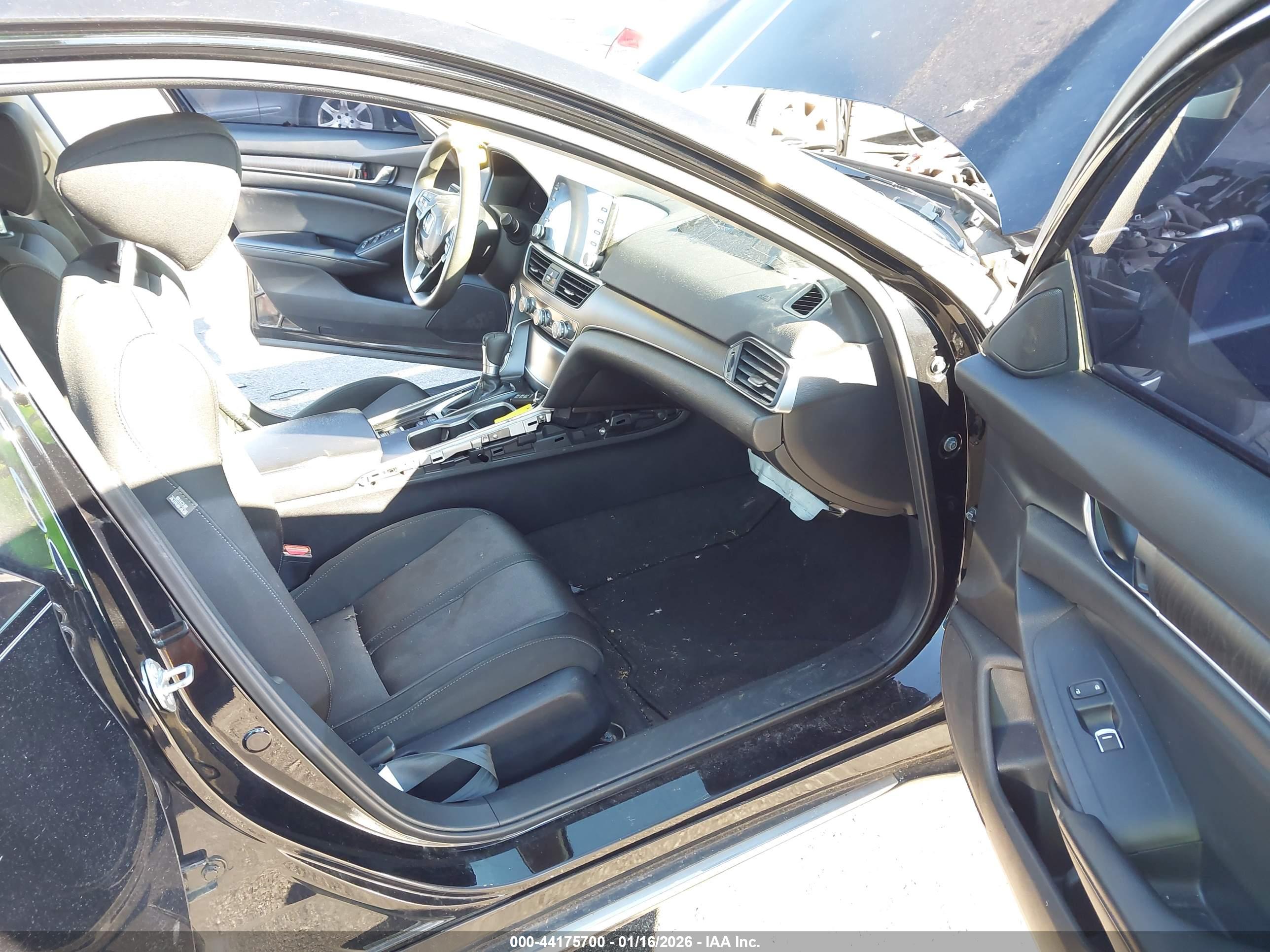 HONDA ACCORD image 5