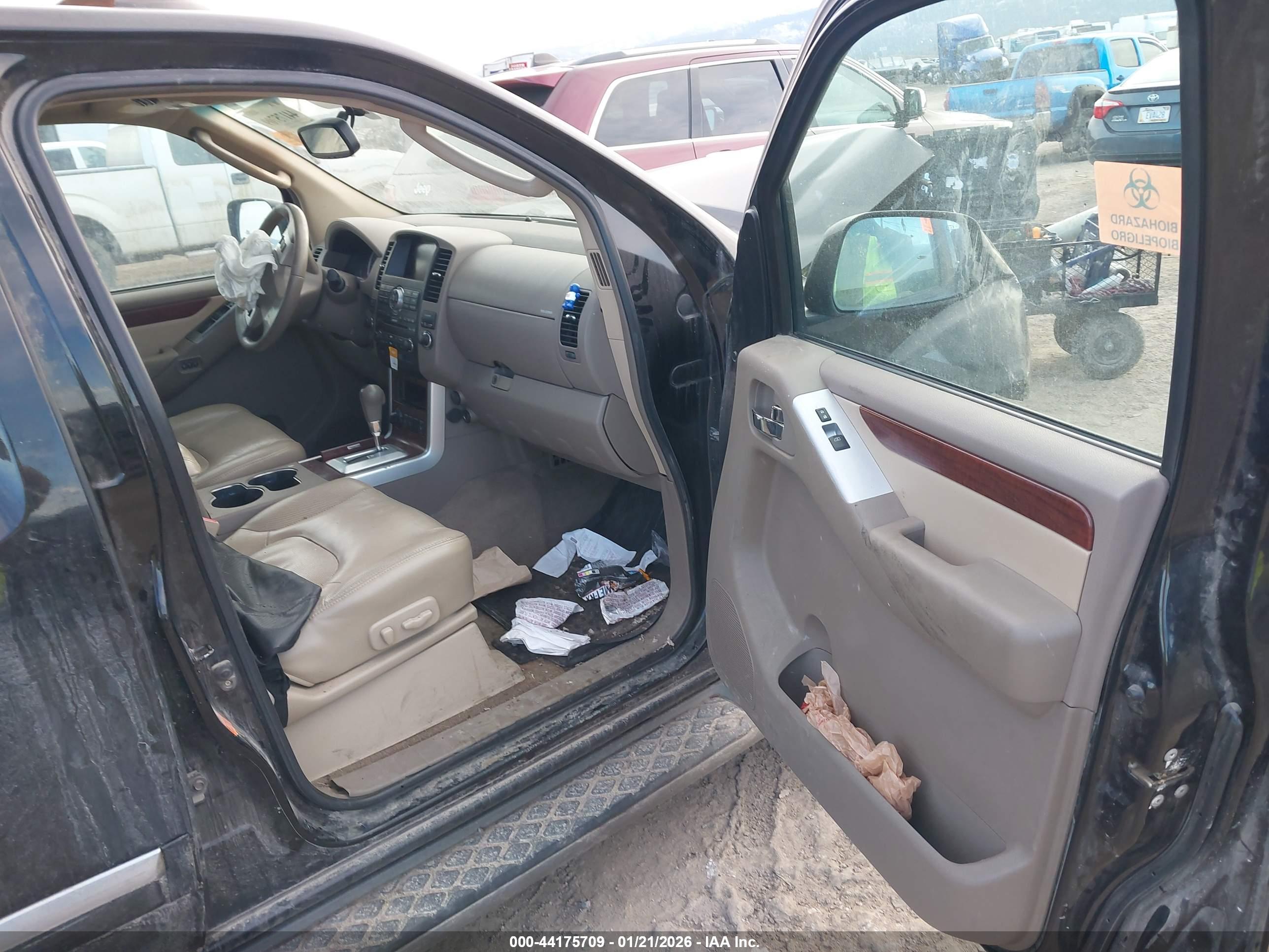 NISSAN PATHFINDER image 5
