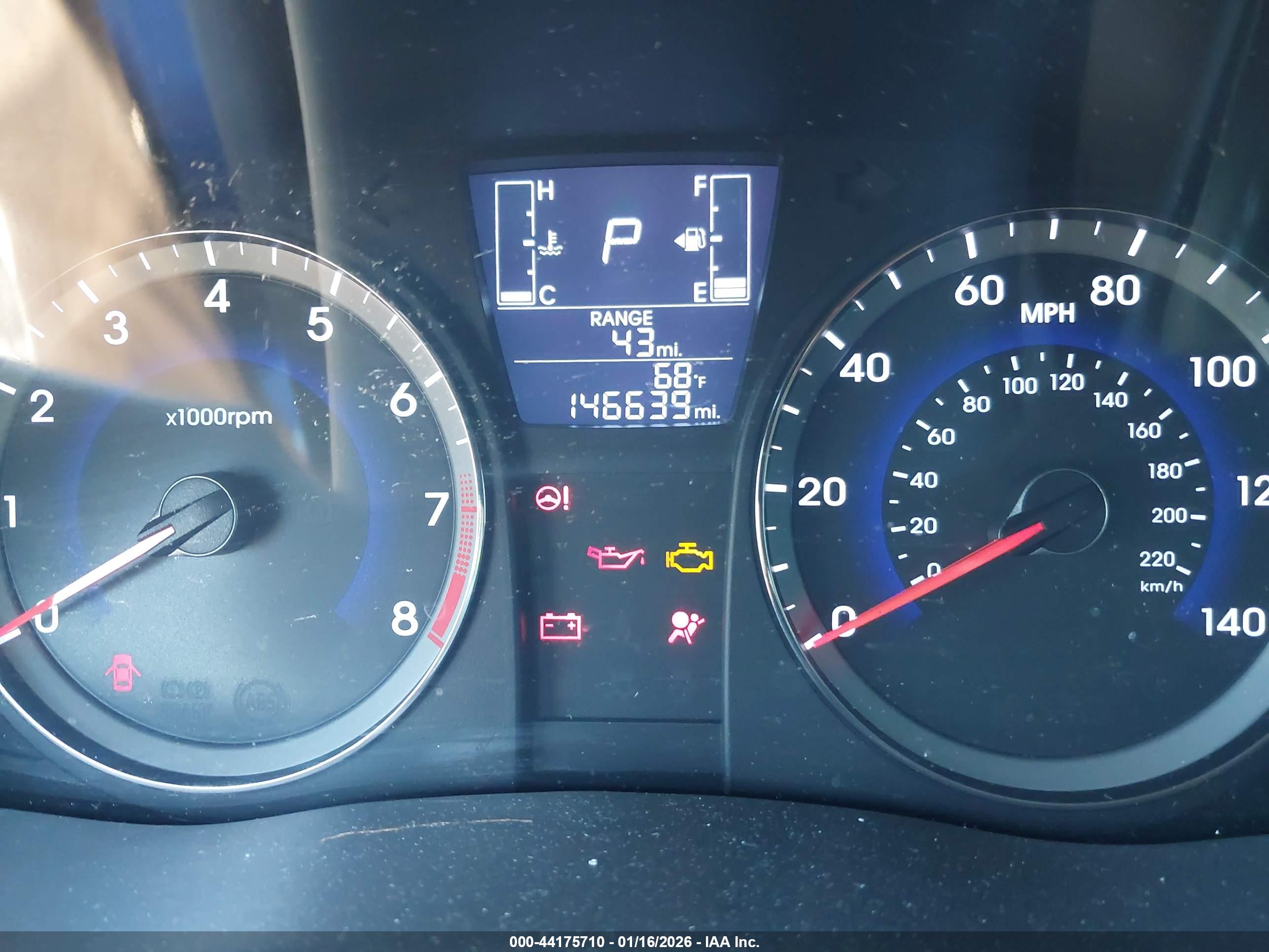 HYUNDAI ACCENT image 7