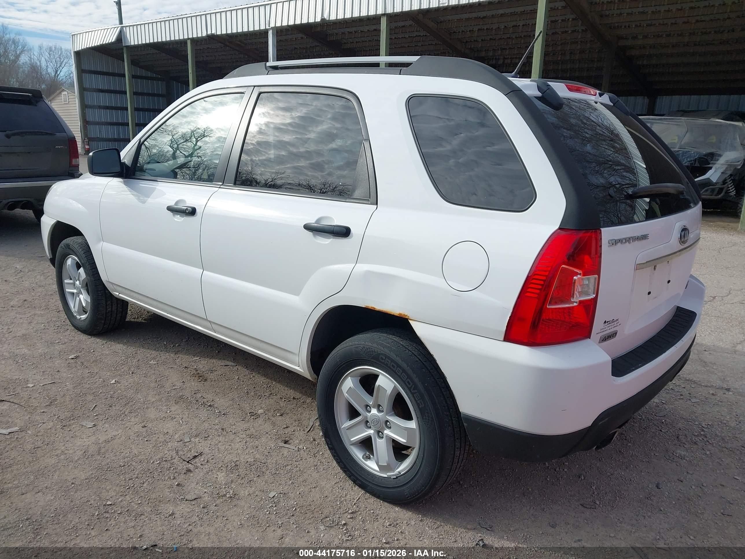 KIA SPORTAGE image 3