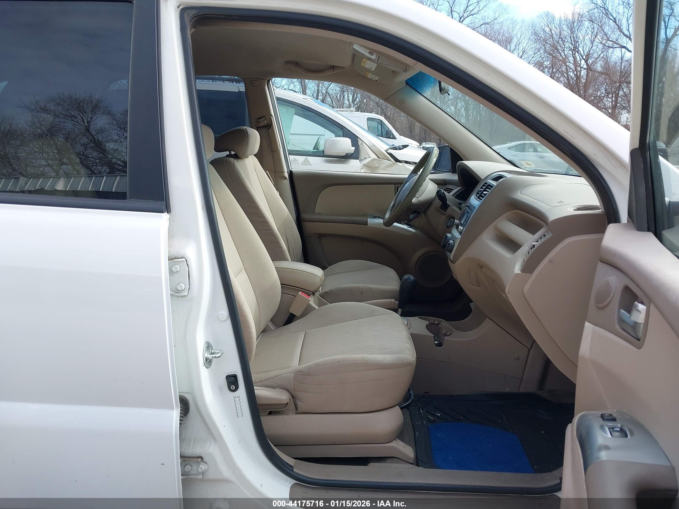 KIA SPORTAGE image 5