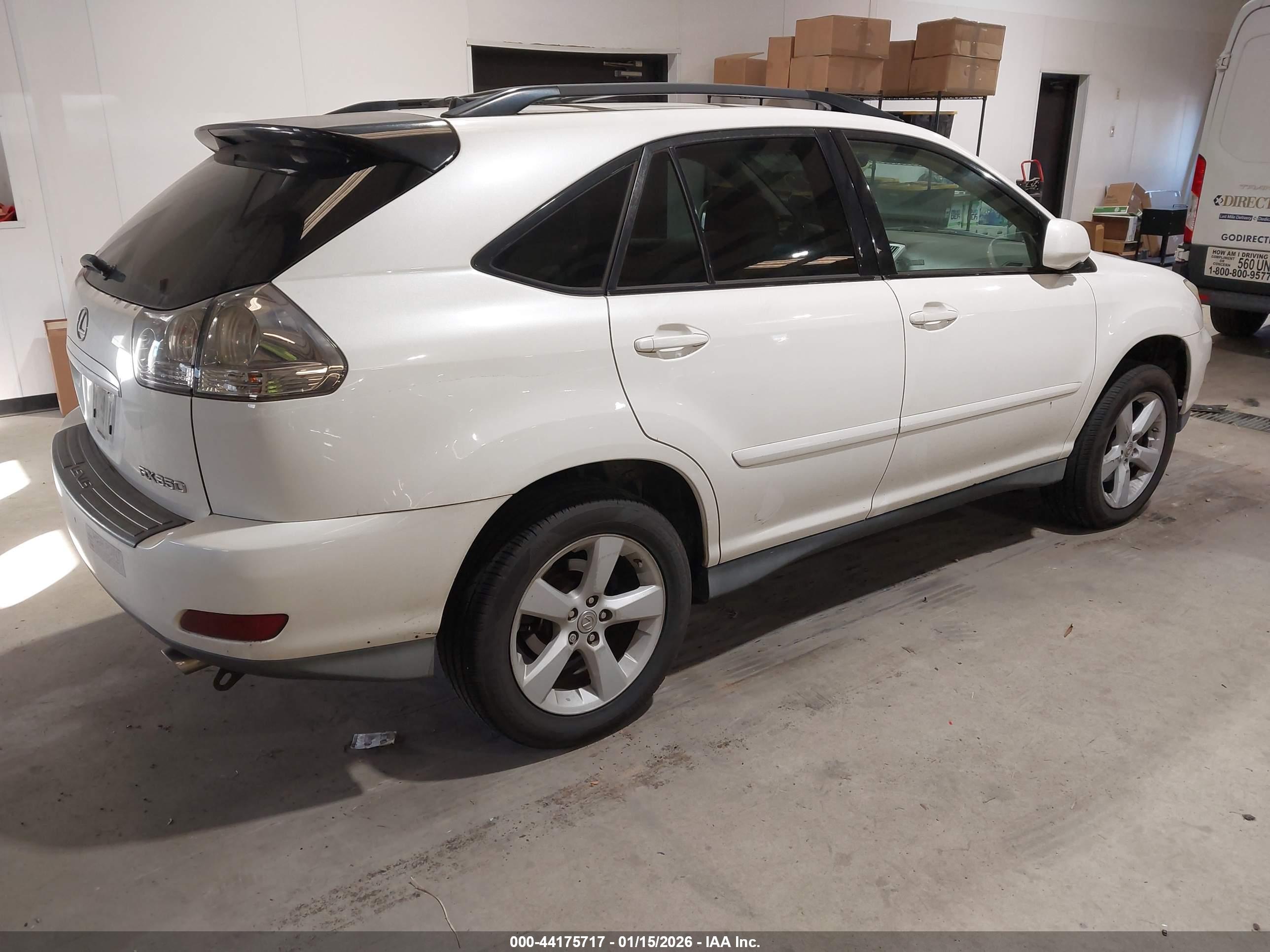 LEXUS RX image 4