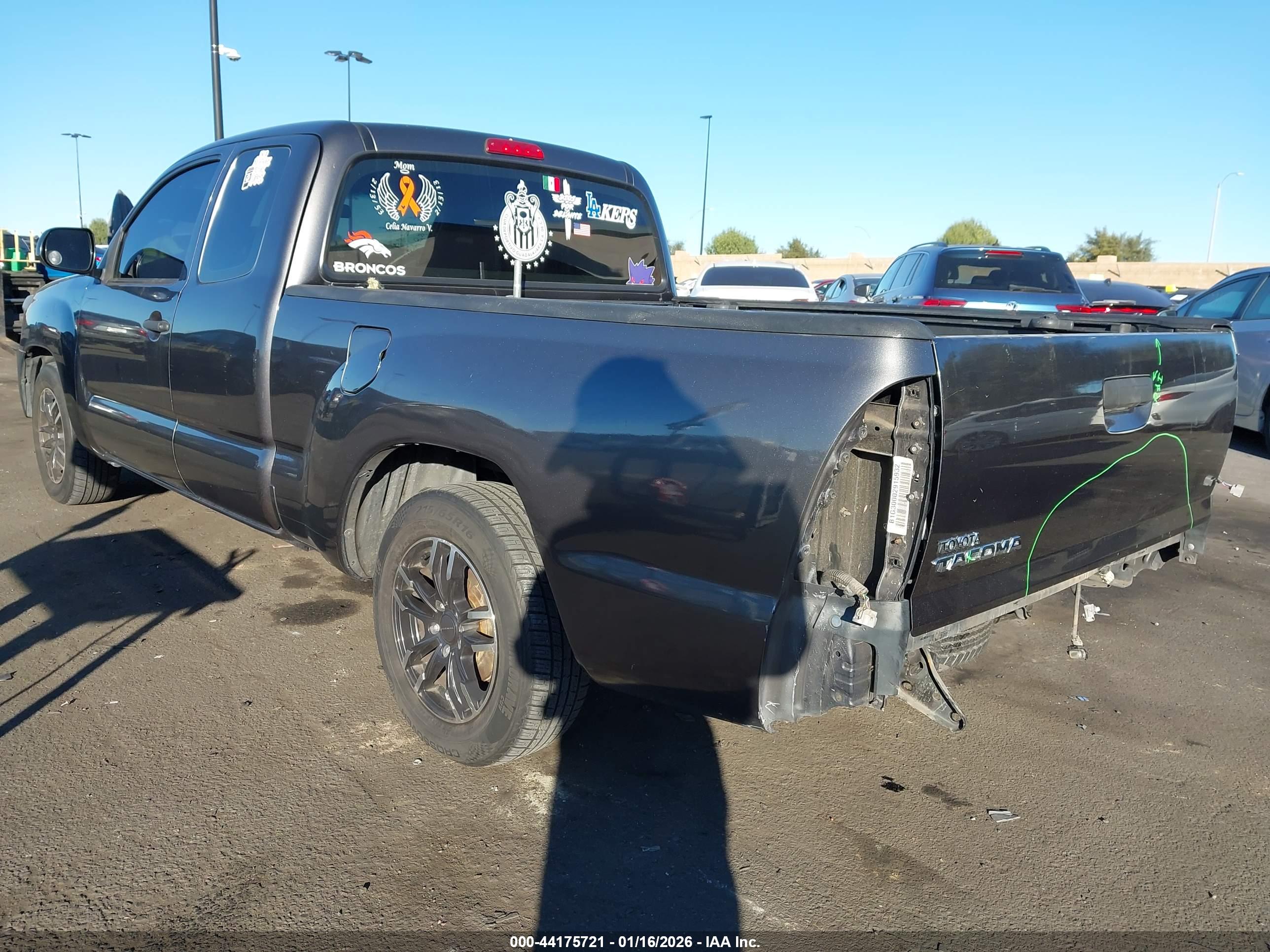 TOYOTA TACOMA image 3