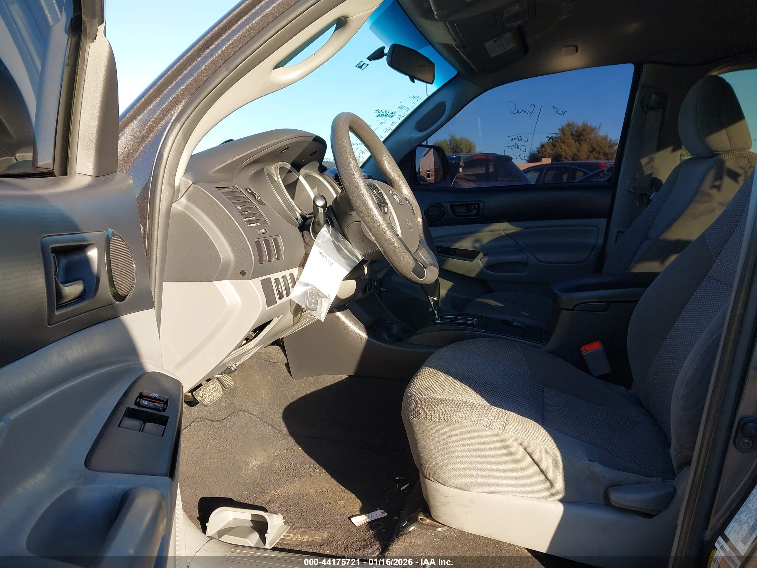 TOYOTA TACOMA image 5