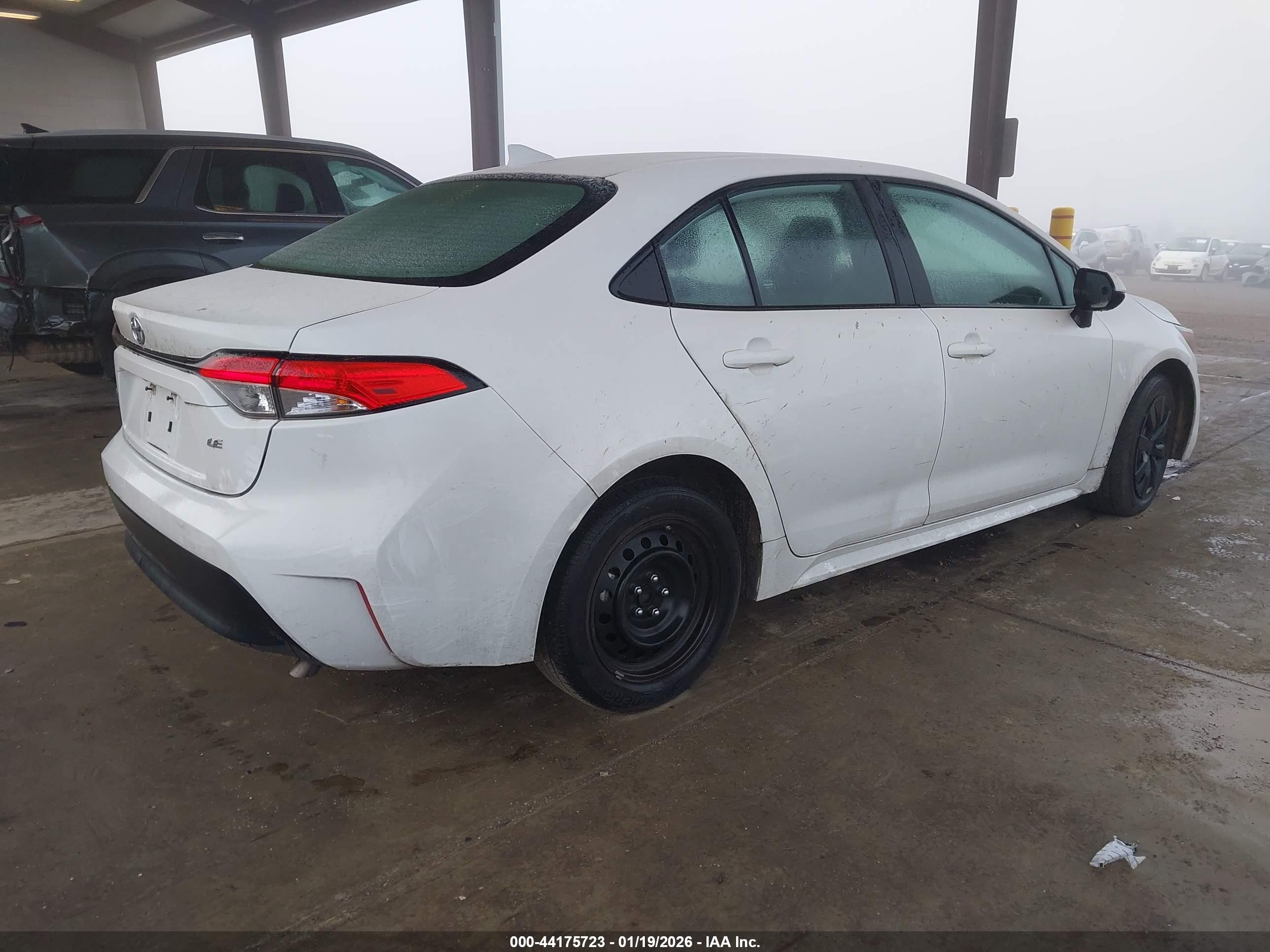 TOYOTA COROLLA image 4