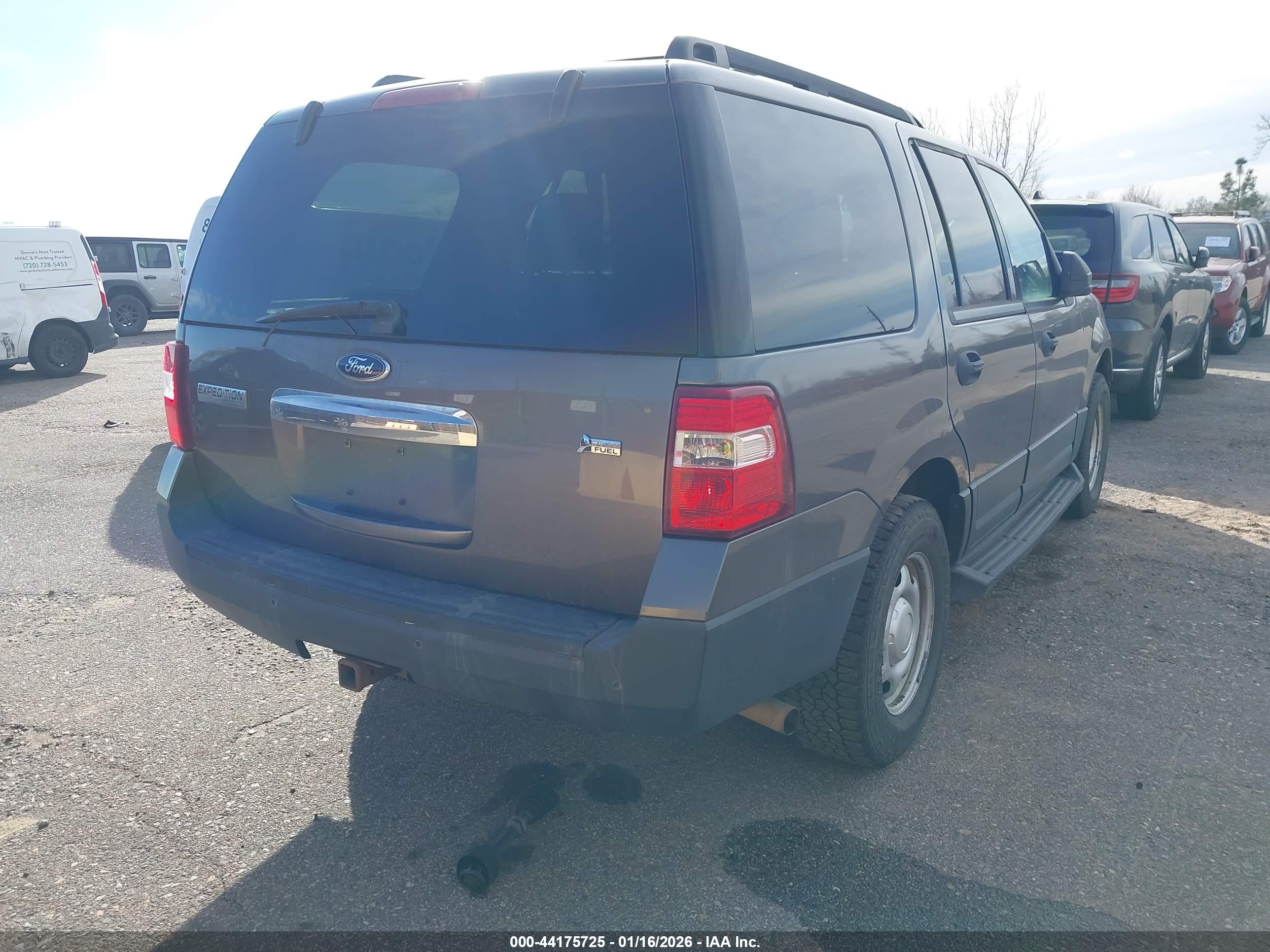FORD EXPEDITION image 4