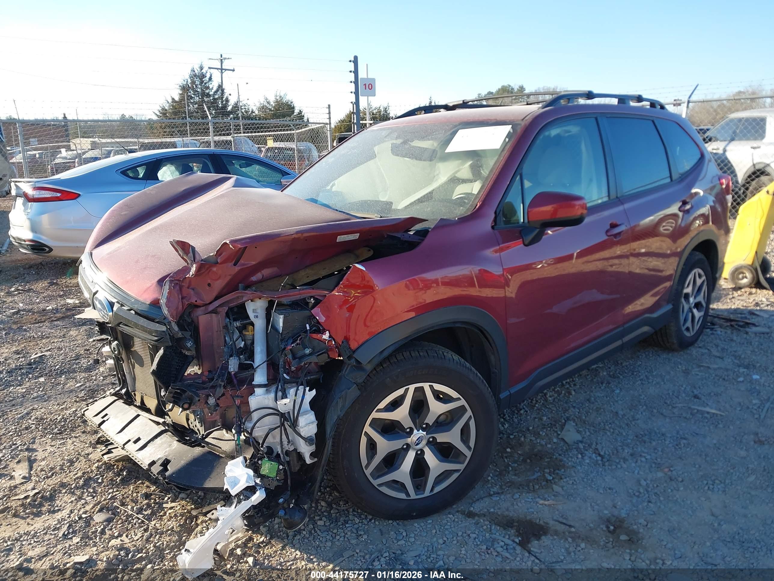SUBARU FORESTER image 2