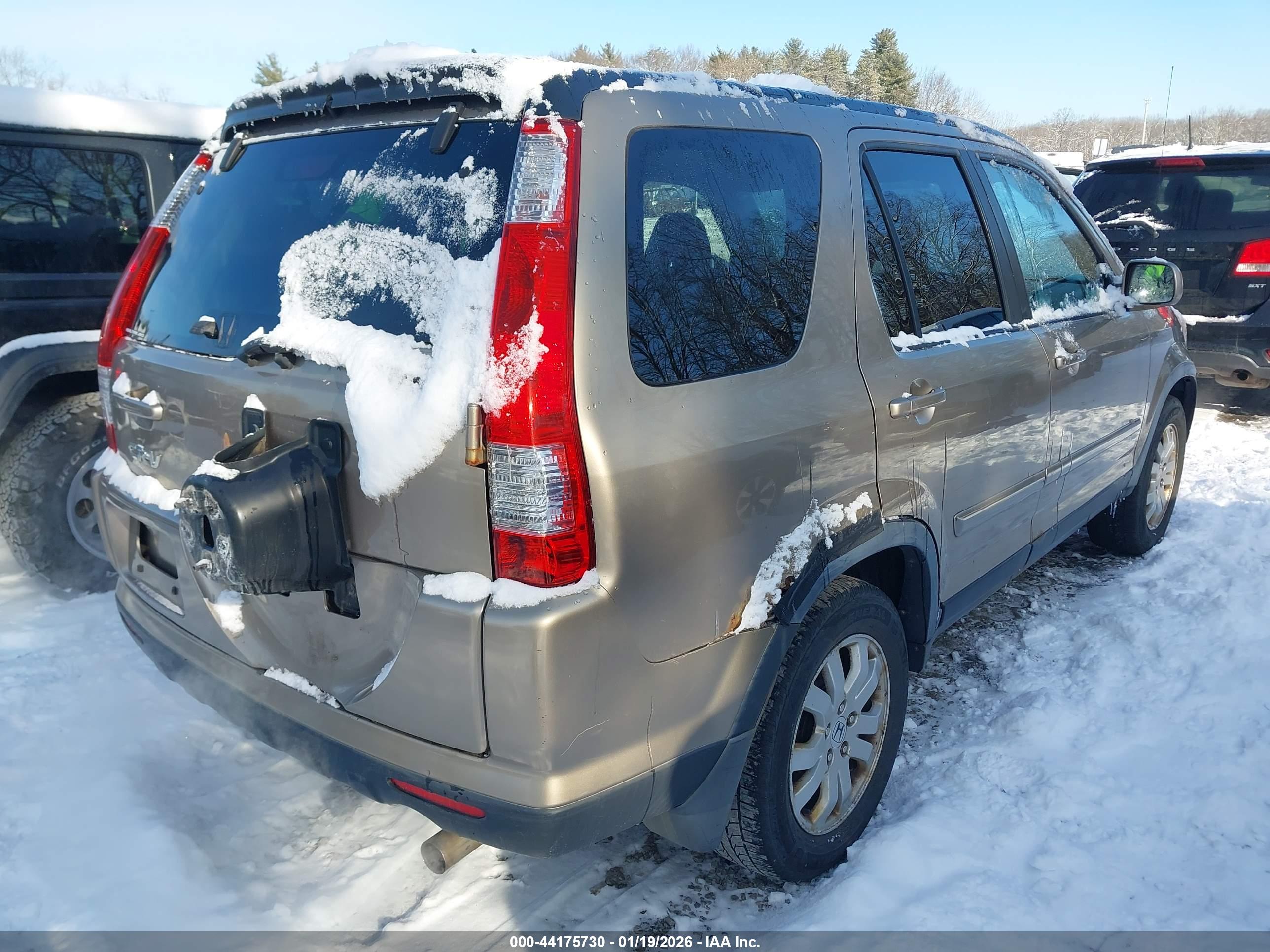 HONDA CR-V image 4